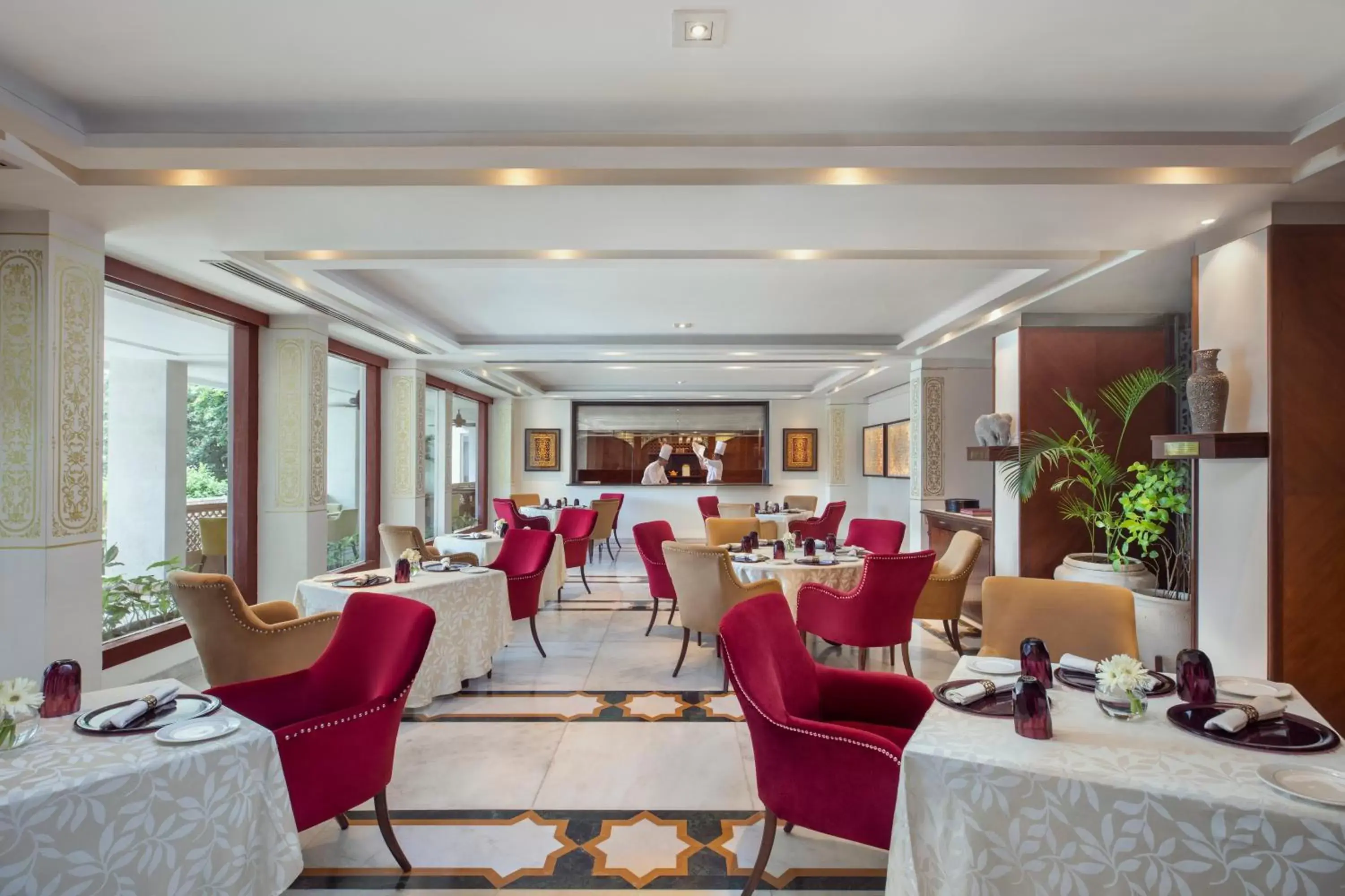 Restaurant/Places to Eat in Tajview,Agra-IHCL SeleQtions