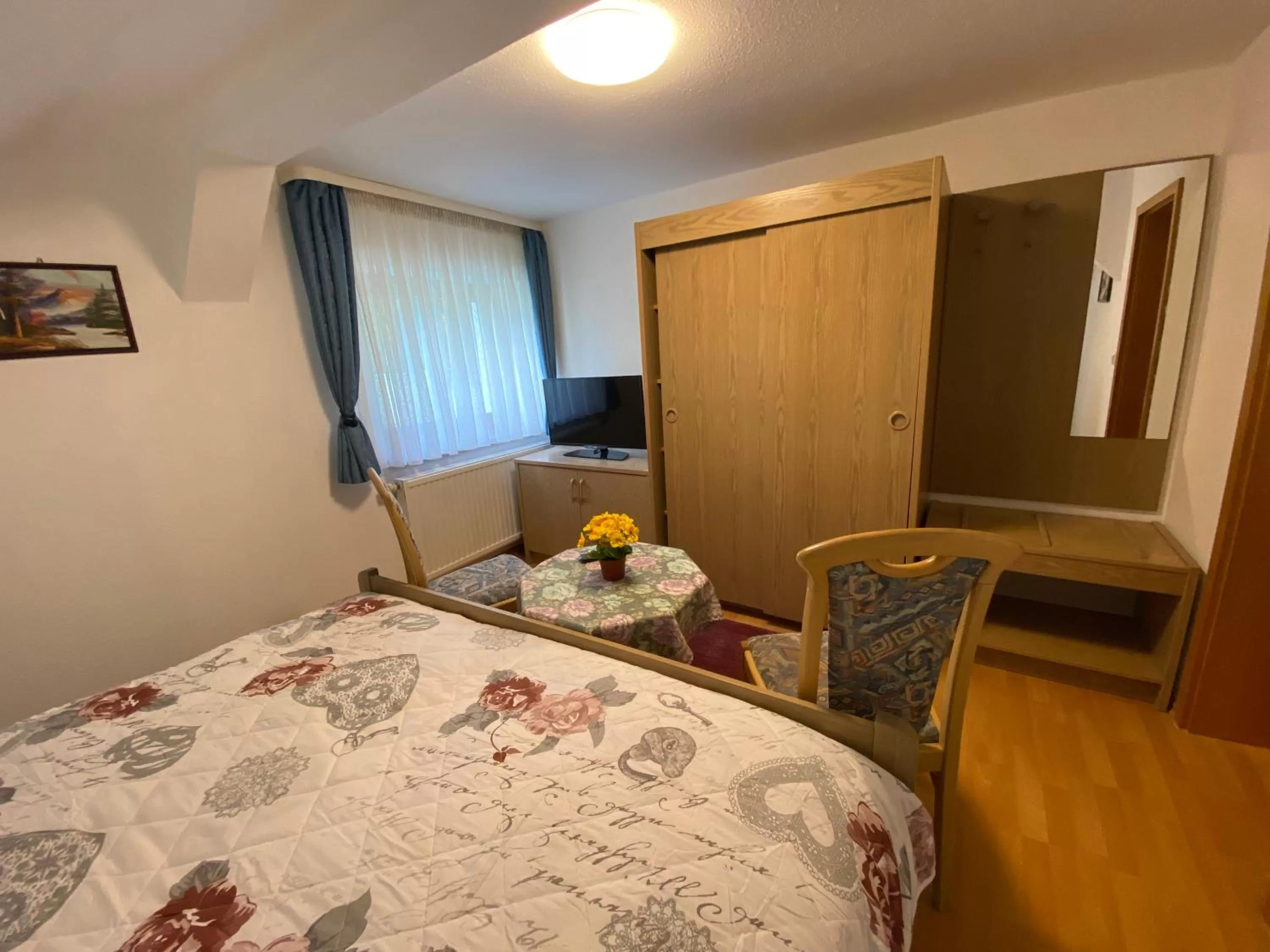 Bed in Hotel Bielatal