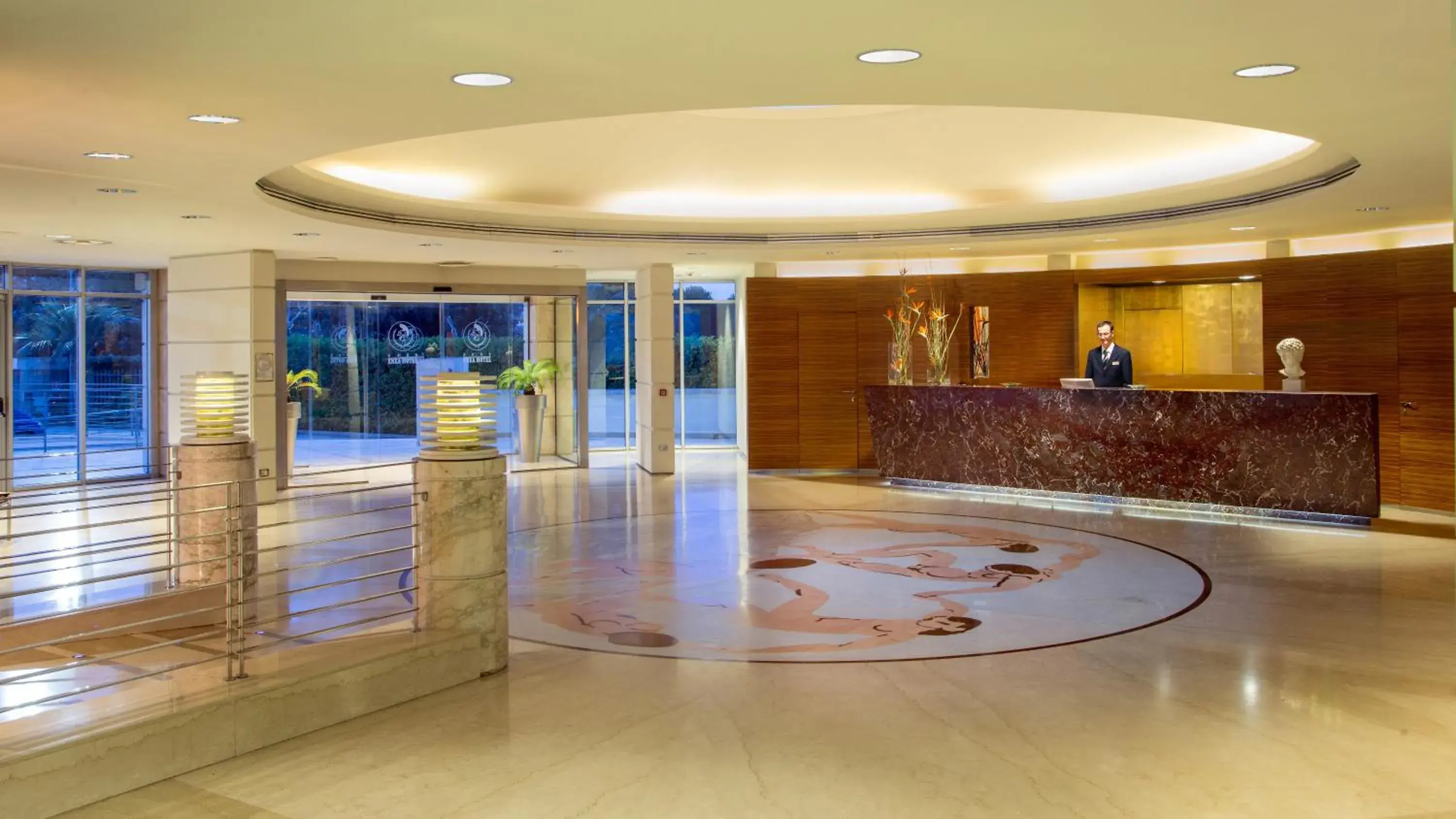 Lobby or reception, Swimming Pool in Enea Hotel Aprilia