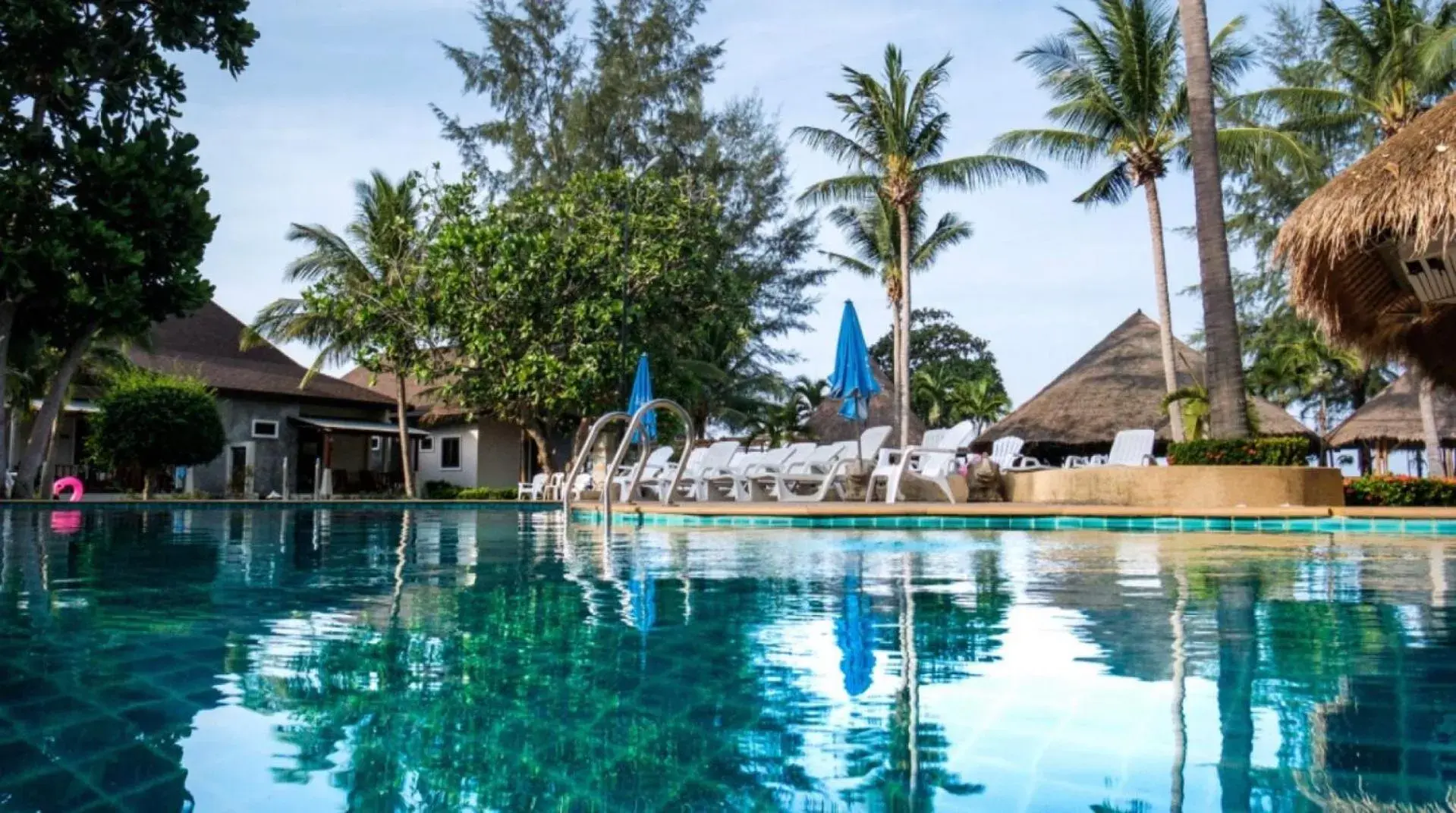 Swimming Pool in Southern Lanta Resort - SHA Extra Plus