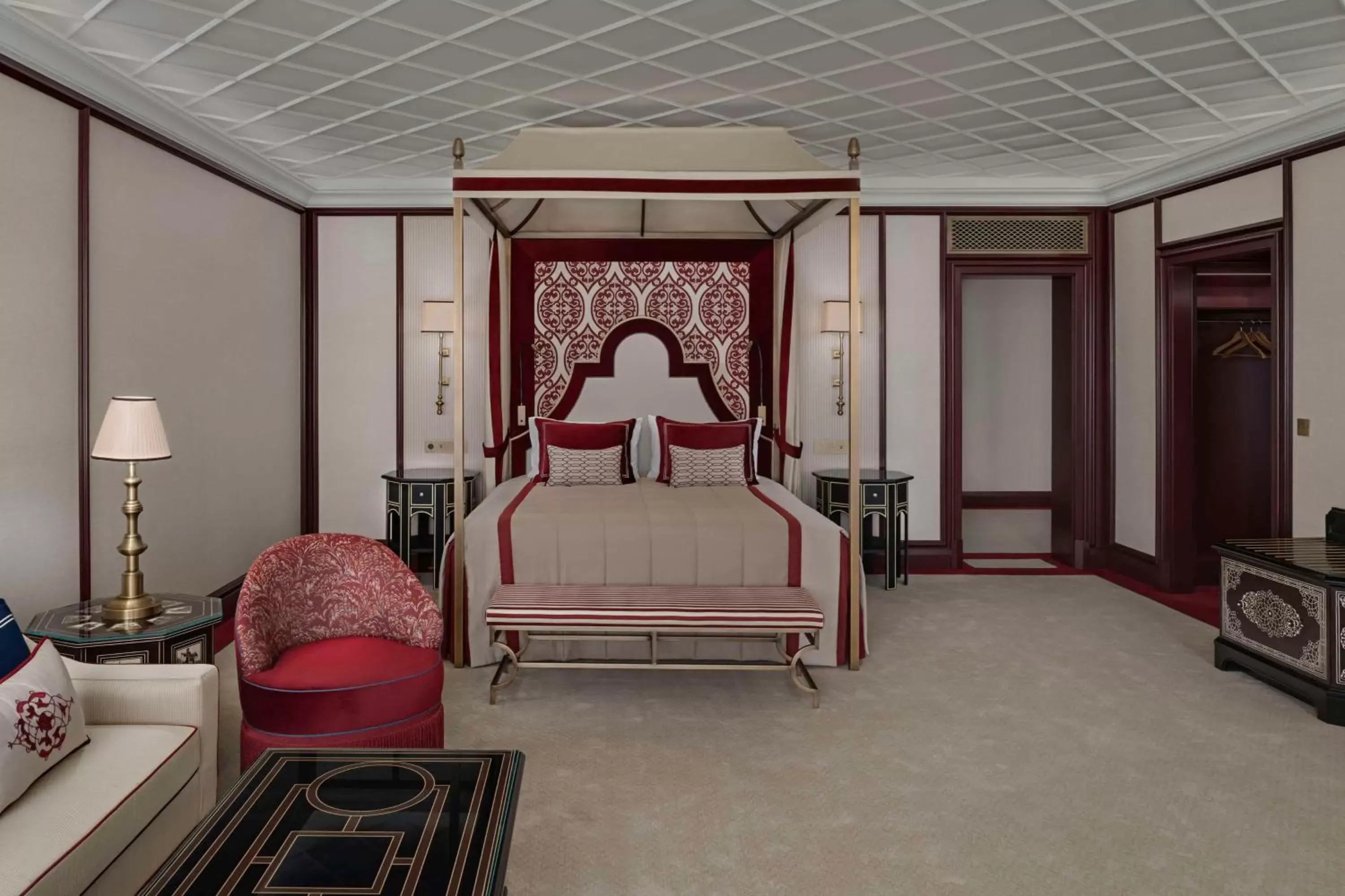 Photo of the whole room in Çırağan Palace Kempinski Istanbul