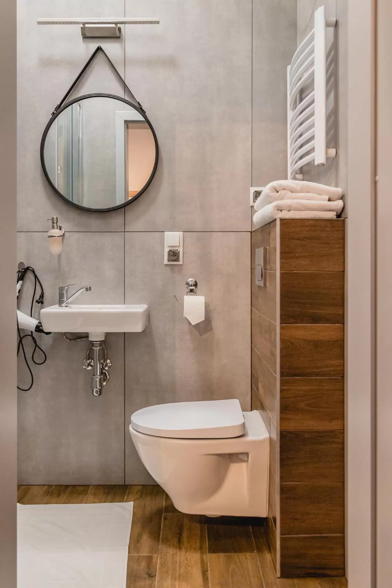 Shower in The Old Townhouse