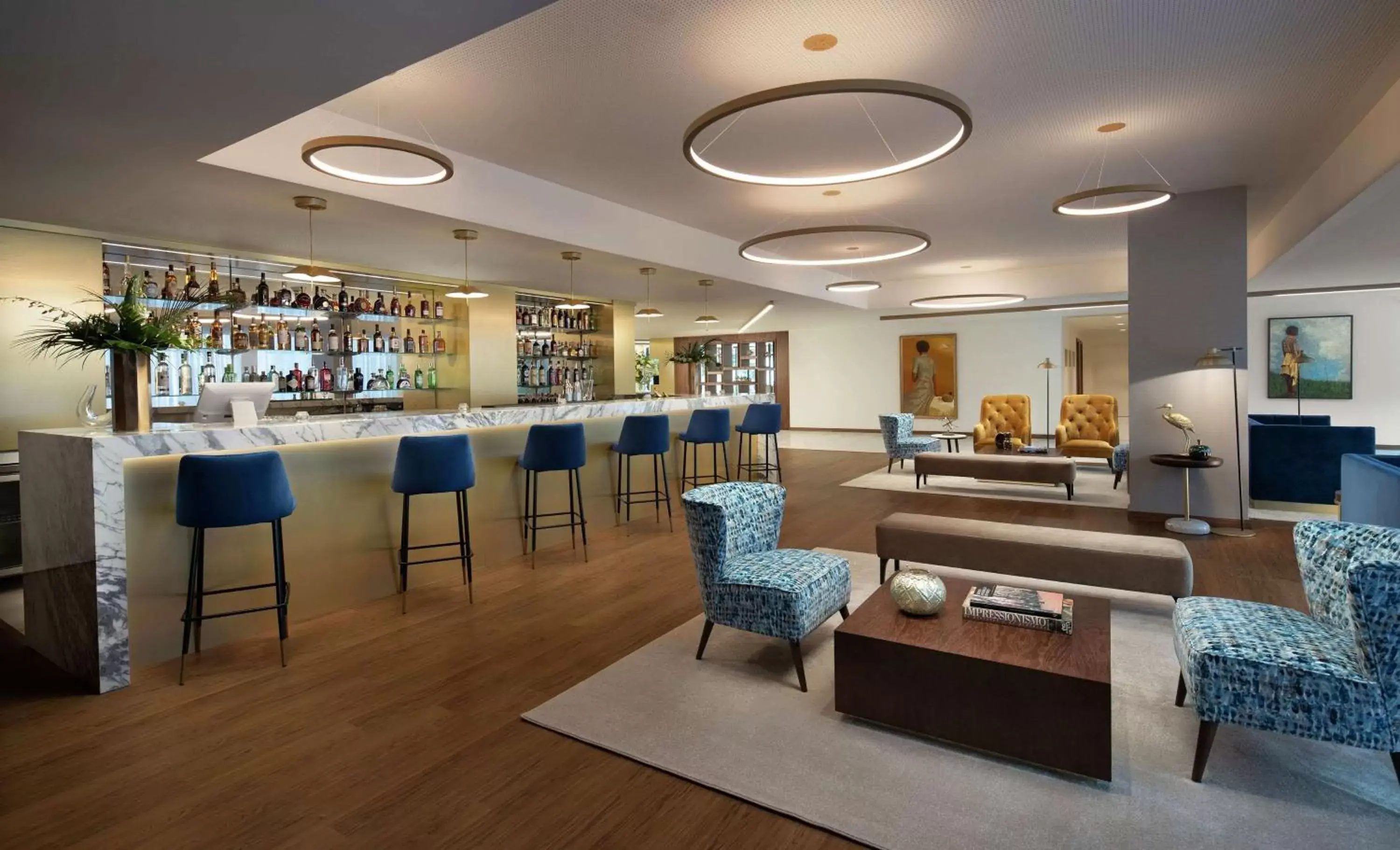 Lounge or bar, Lounge/Bar in Boeira Garden Hotel Porto Gaia, Curio Collection by Hilton