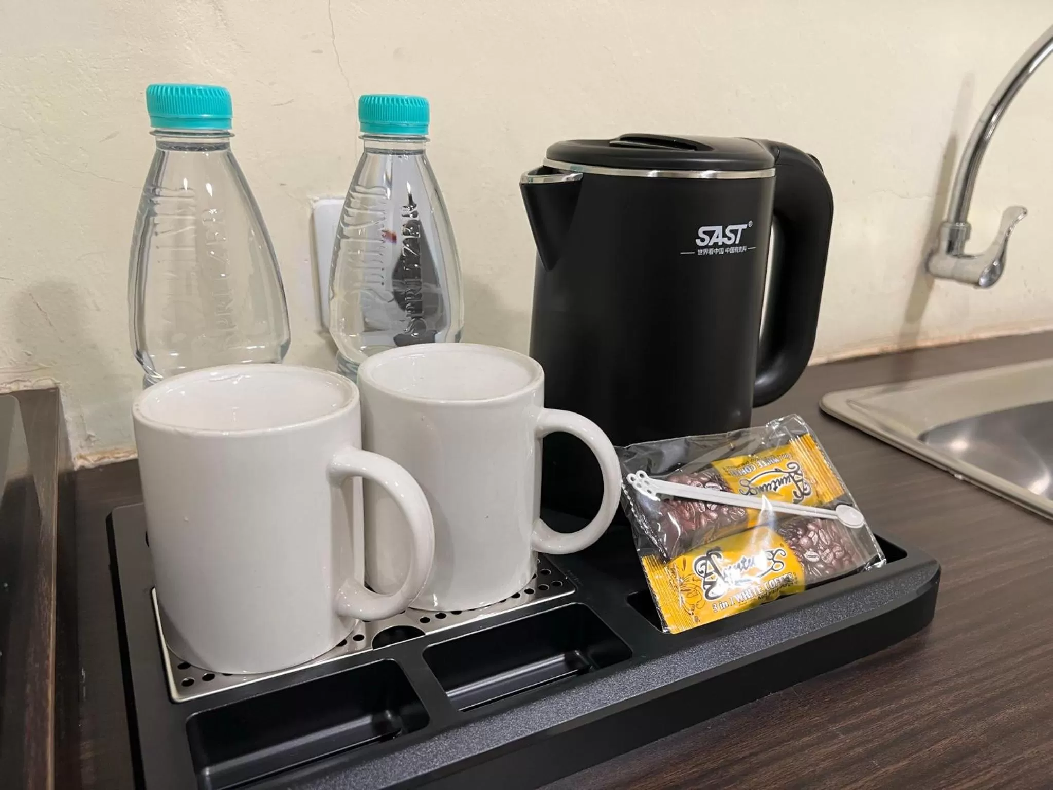 Coffee/tea facilities in SSL Traders Hotel