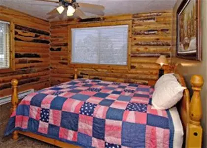 Bed in Zion Ponderosa Ranch Resort