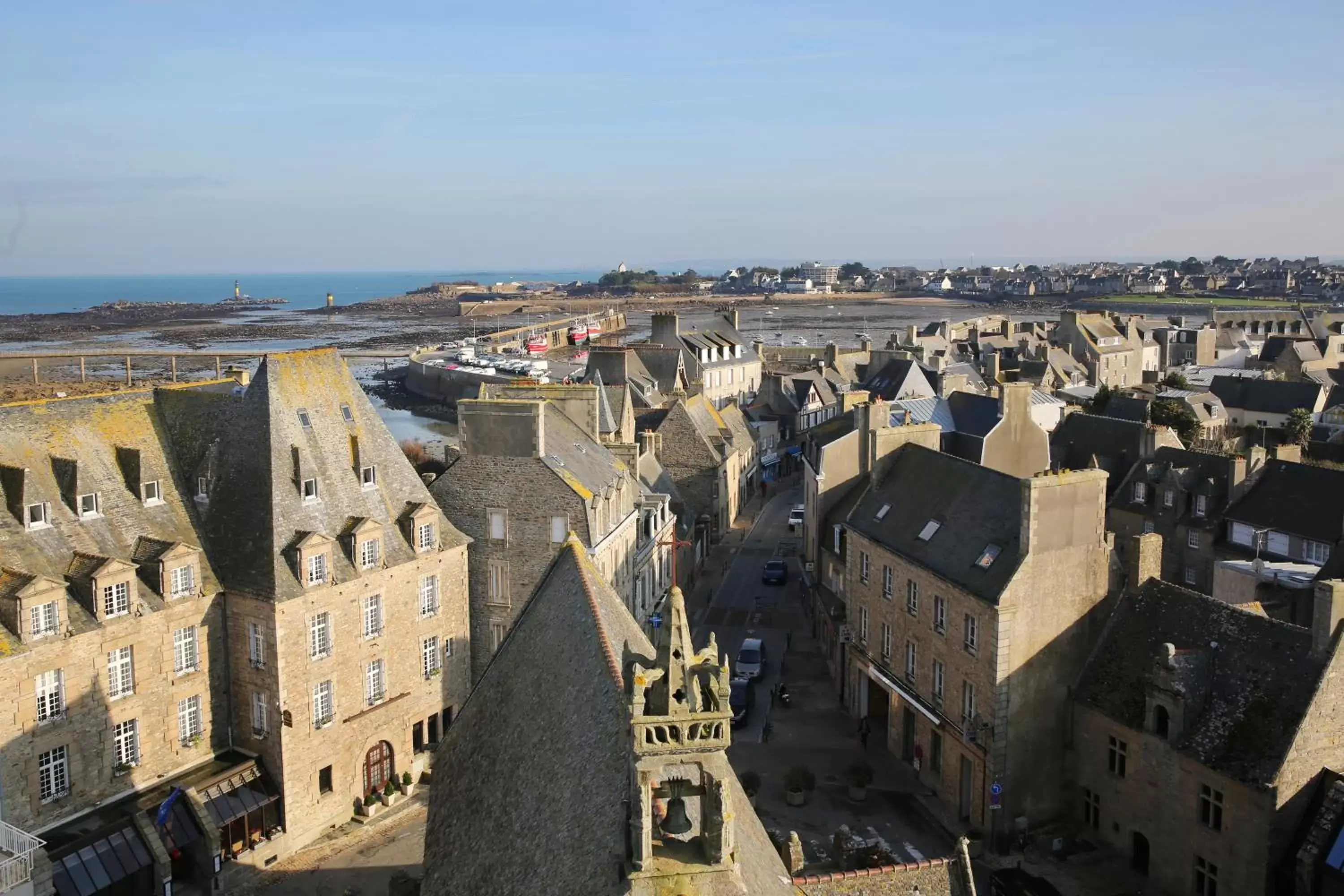 Bird's eye view, Bird's-eye View in Hotel Mercure Roscoff Bord De Mer