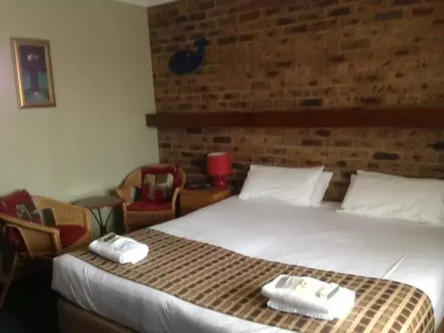 Photo of the whole room, Bed in Gisborne Motel