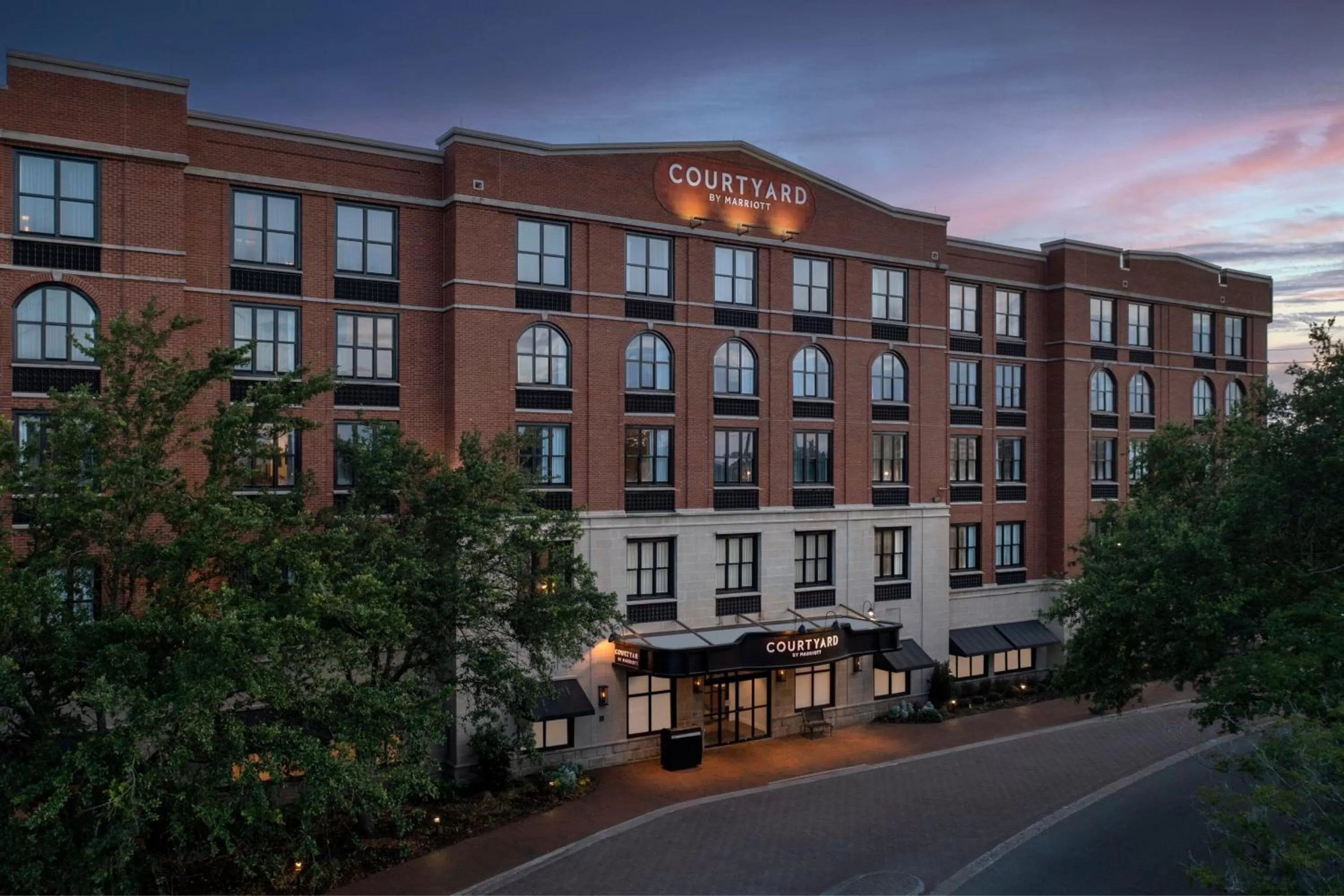 Property building in Courtyard by Marriott Savannah Downtown - Historic District