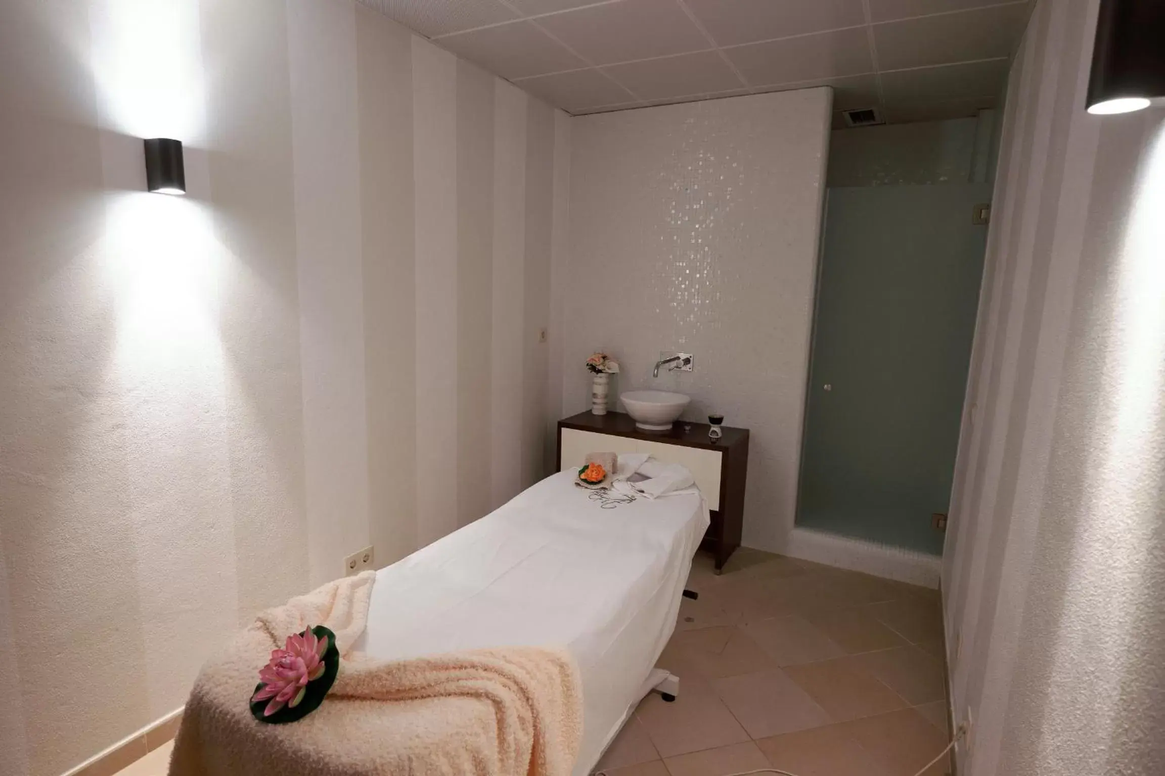 Massage, Spa/Wellness in Grand Muthu Forte do Vale