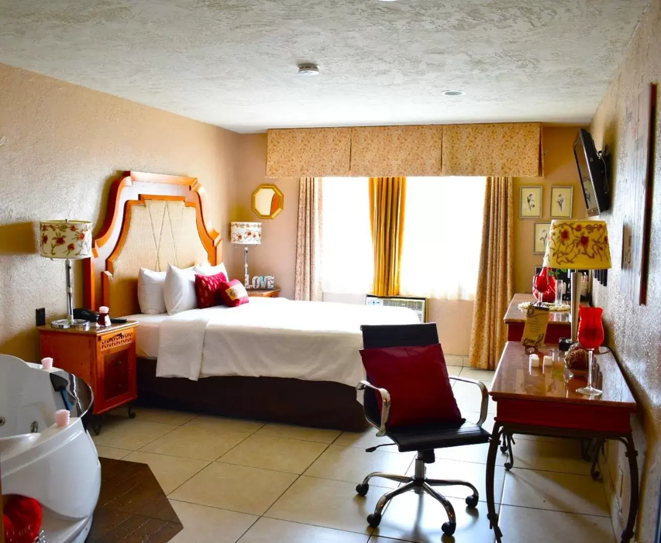 Bedroom in Hotel Baja San Diego