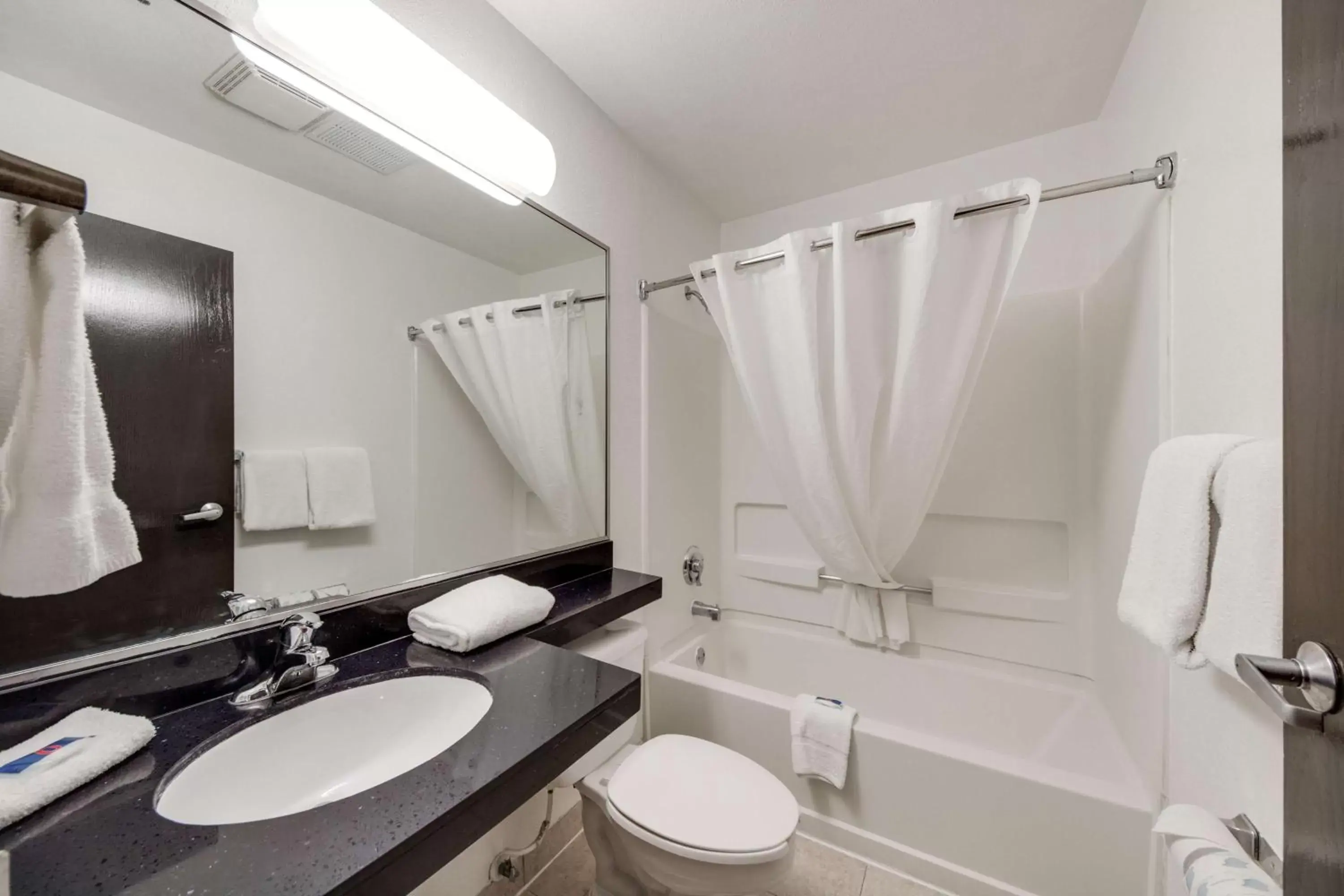 Toilet, Bathroom in Motel 6-McAllen, TX - East