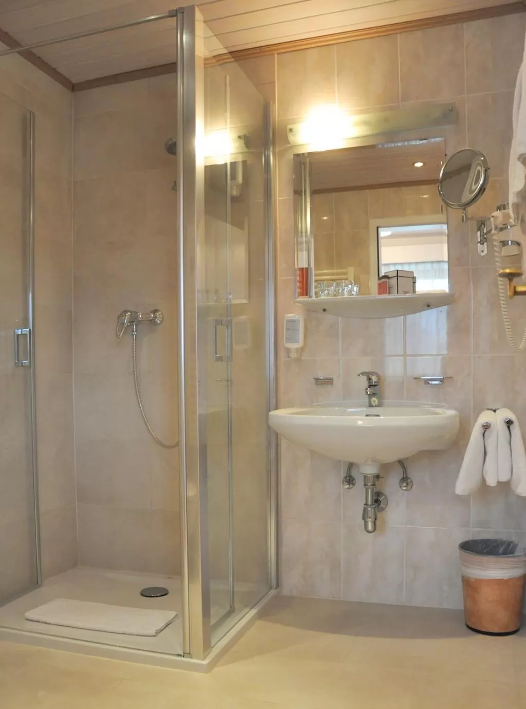 Bathroom in Hotel Seelos