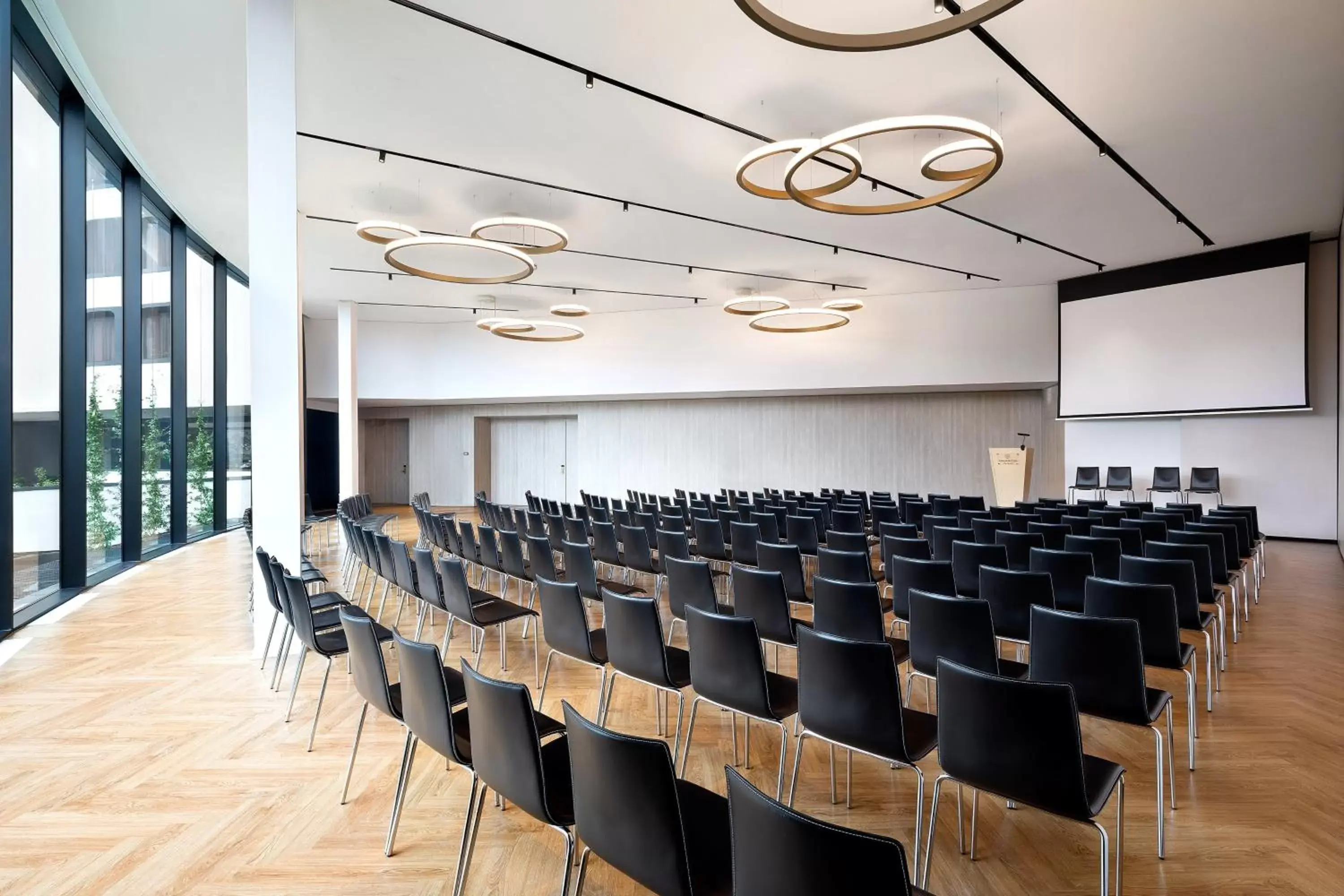 Meeting/conference room in Sheraton Milan San Siro