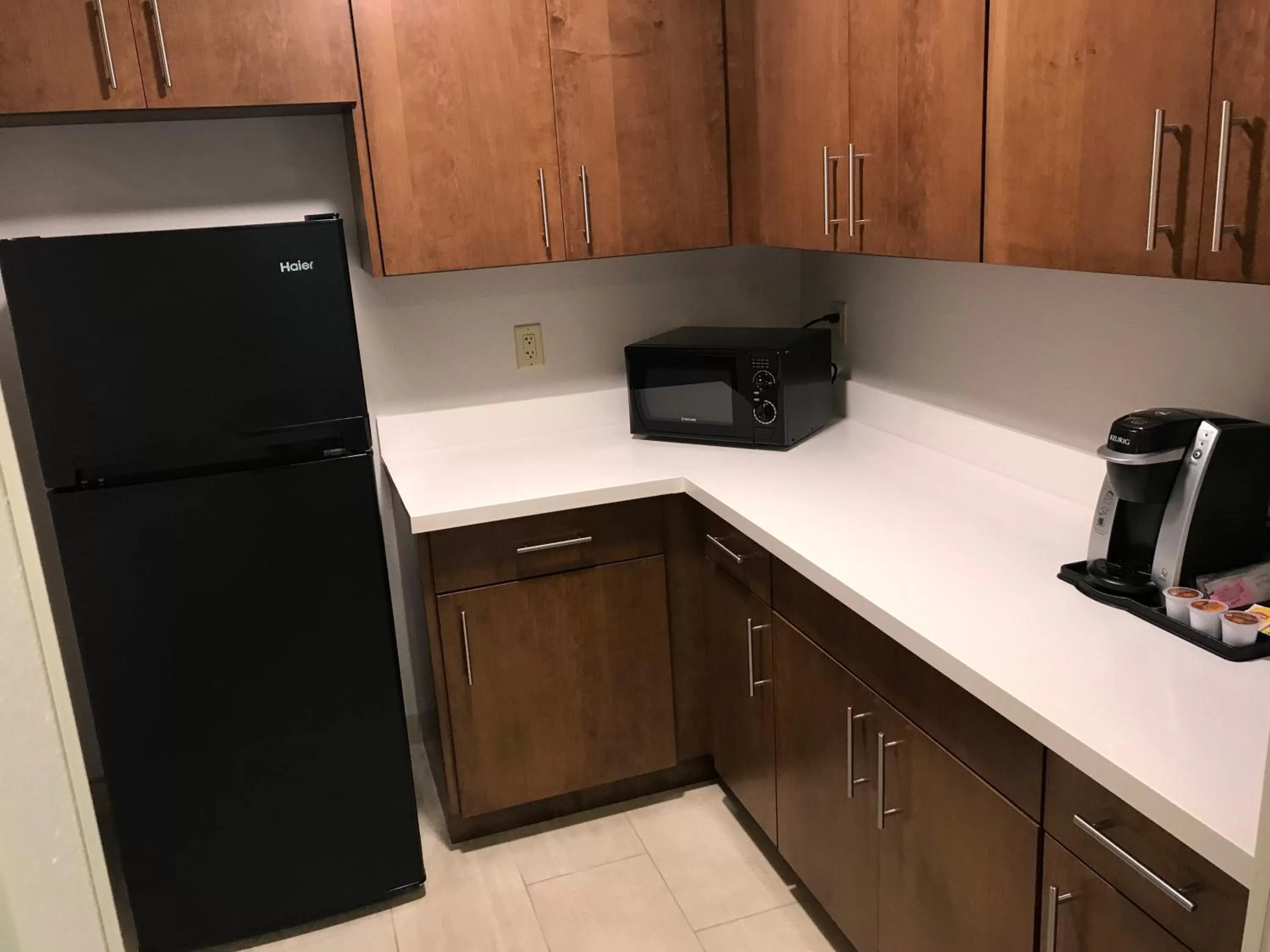 Photo of the whole room in Holiday Inn Express Orlando - South Davenport by IHG