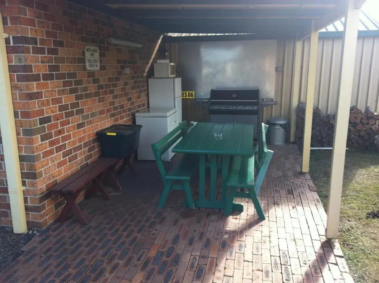 BBQ Facilities in Denman Motor Inn