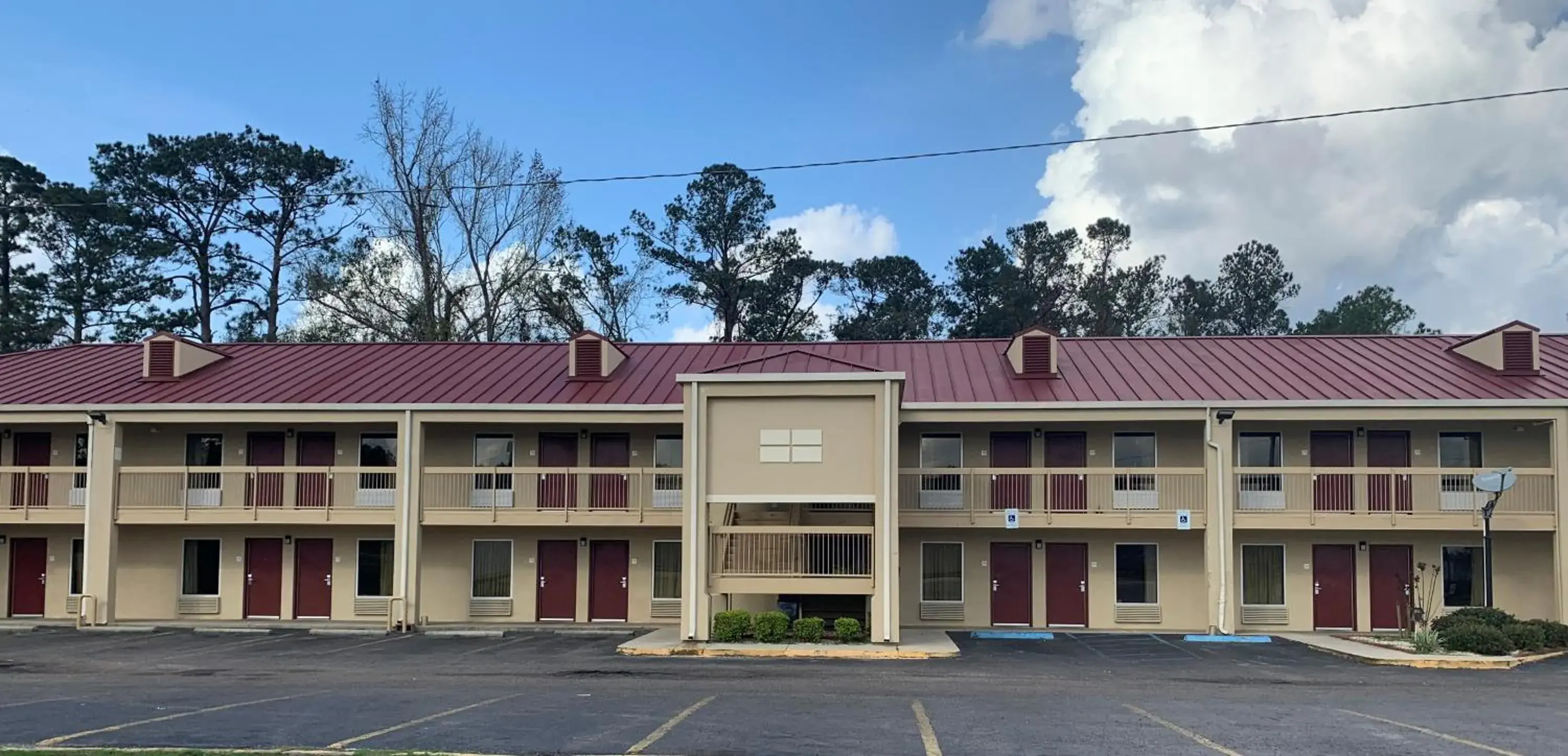 Property Building in Econo Lodge Picayune