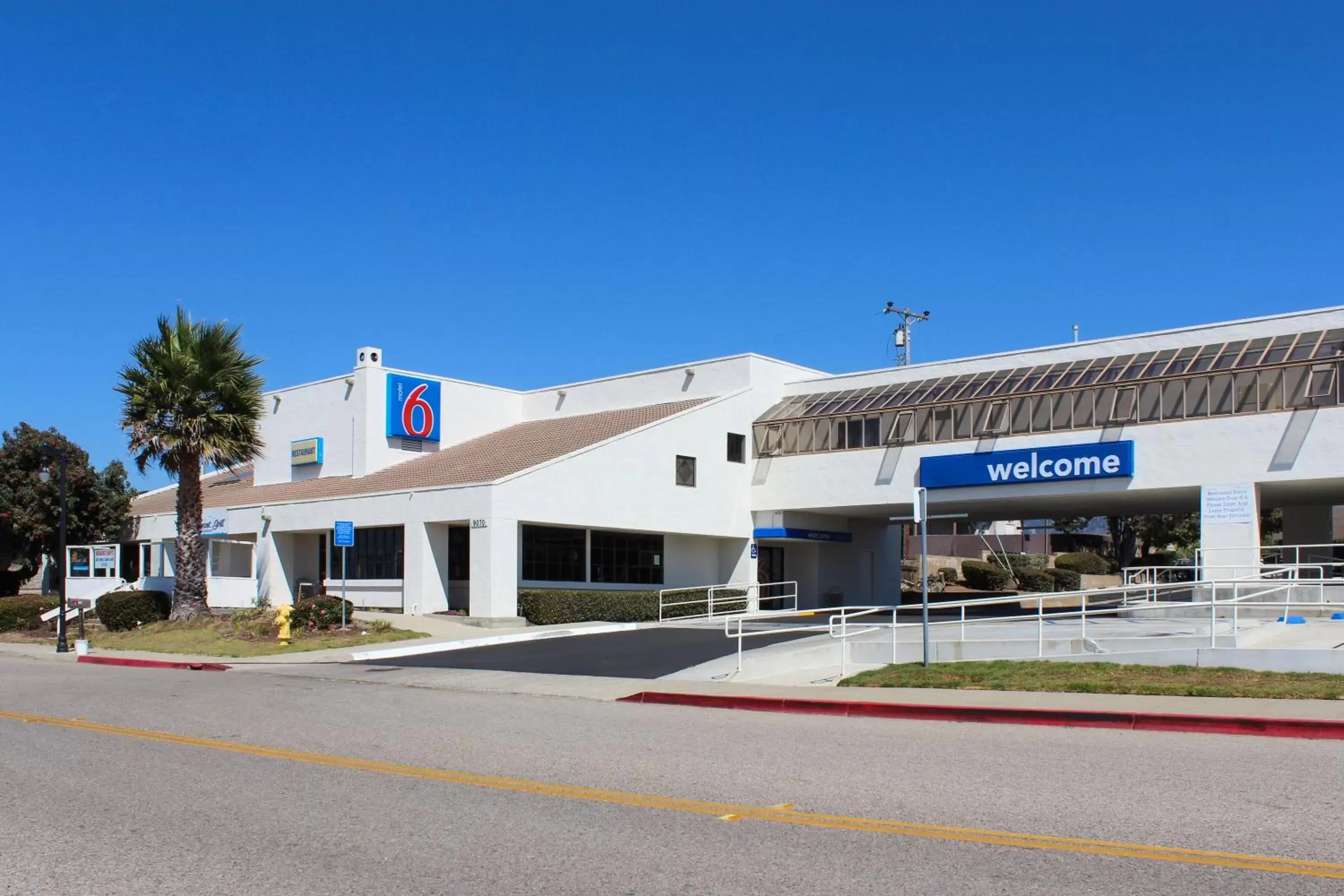 Facade/entrance, Property Building in Motel 6-San Simeon, CA - Hearst Castle Area