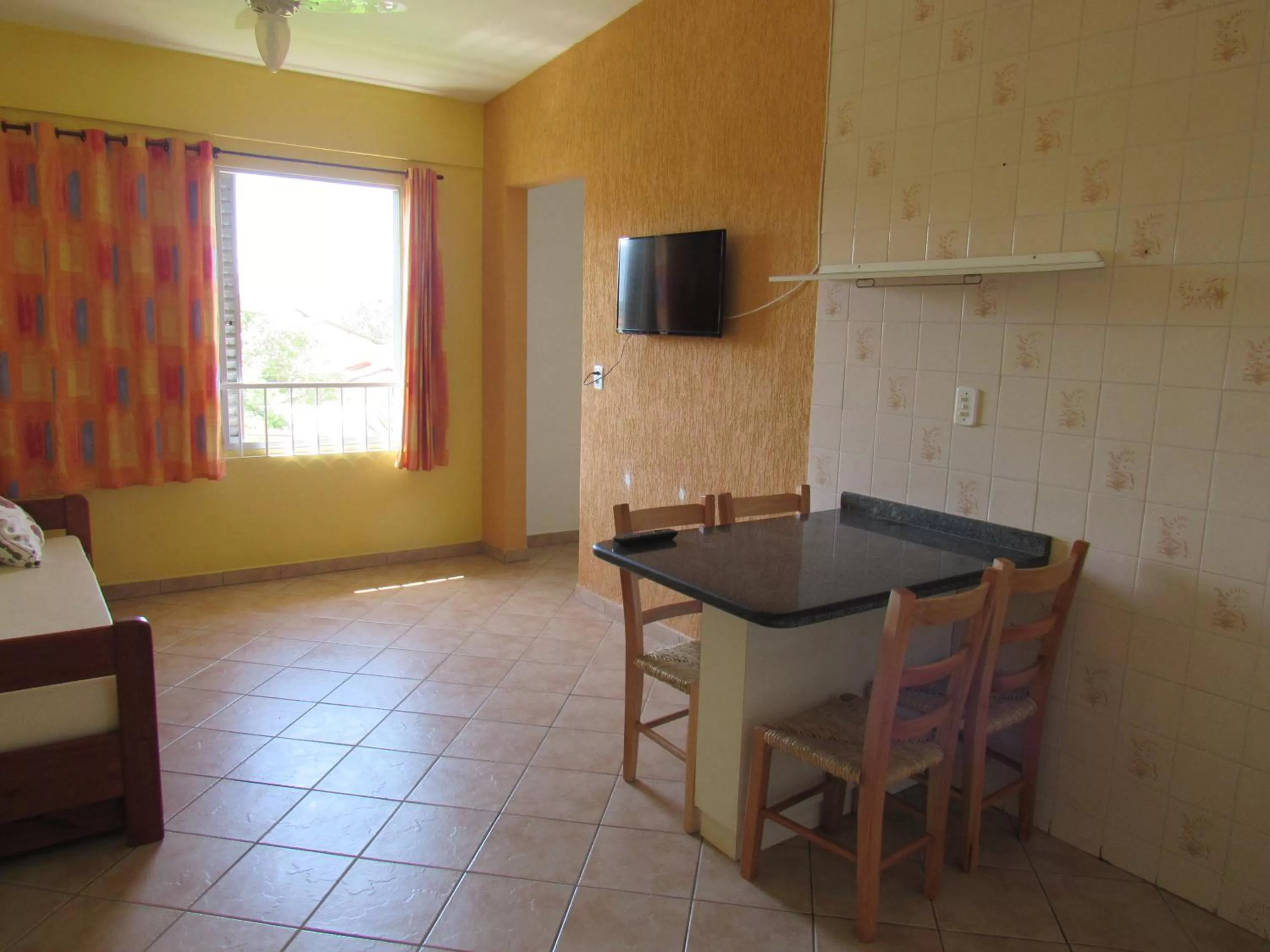 Kitchen or kitchenette in Pousada Recanto da Barra