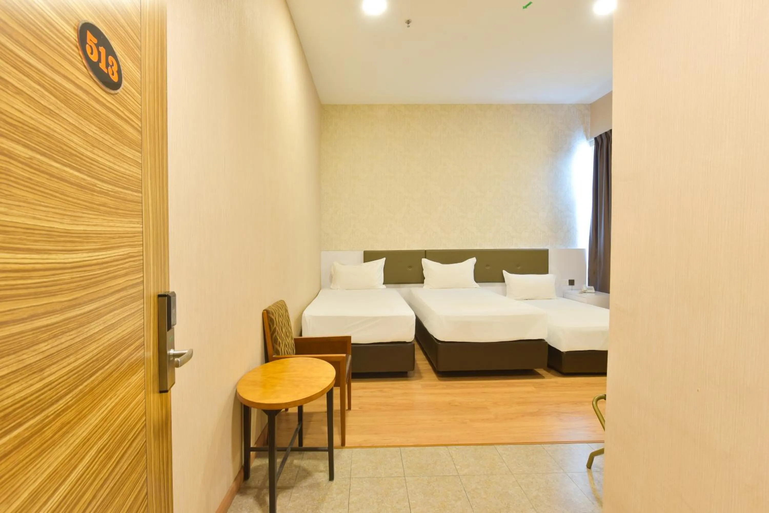 Bedroom, Bed in Townhouse OAK Hotel Holmes Johor Jaya