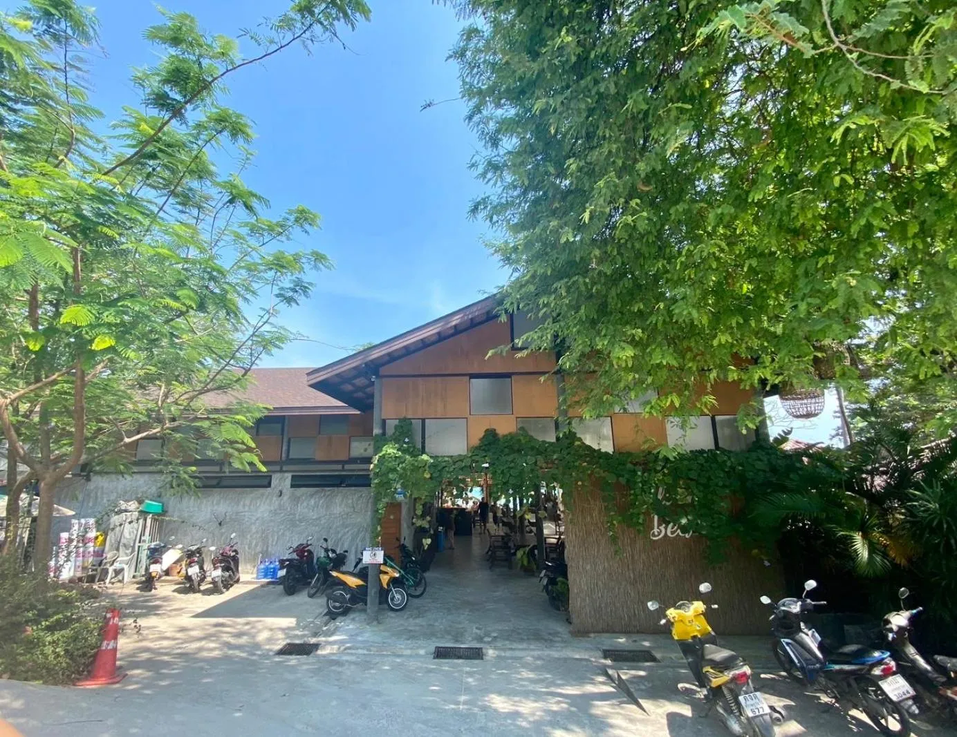 Property building in Silver Beach Resort