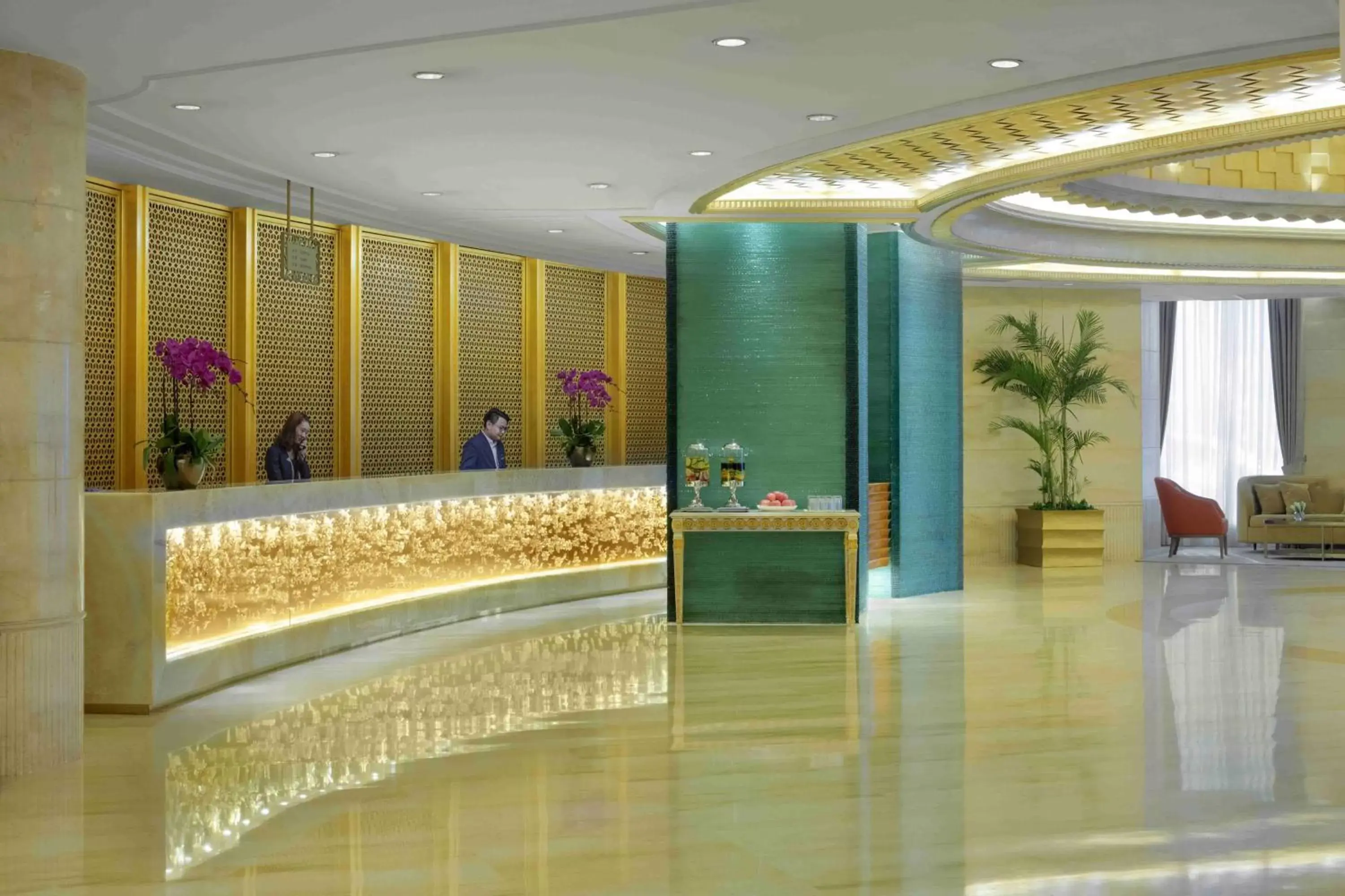 Lobby or reception, Lobby/Reception in Radisson Blu Hotel Shanghai New World