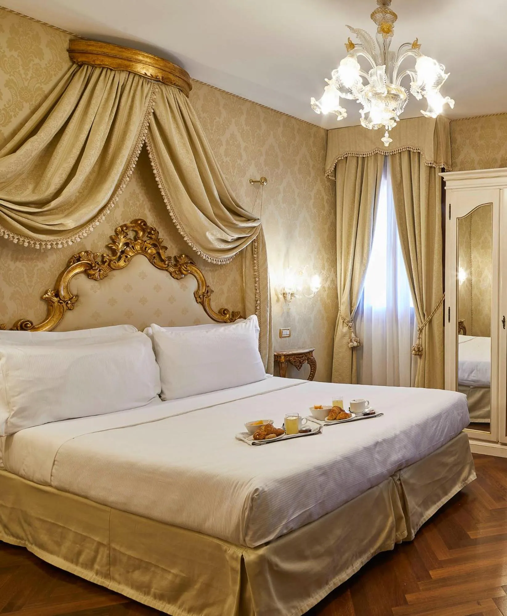 Bed in Hotel Orsaria
