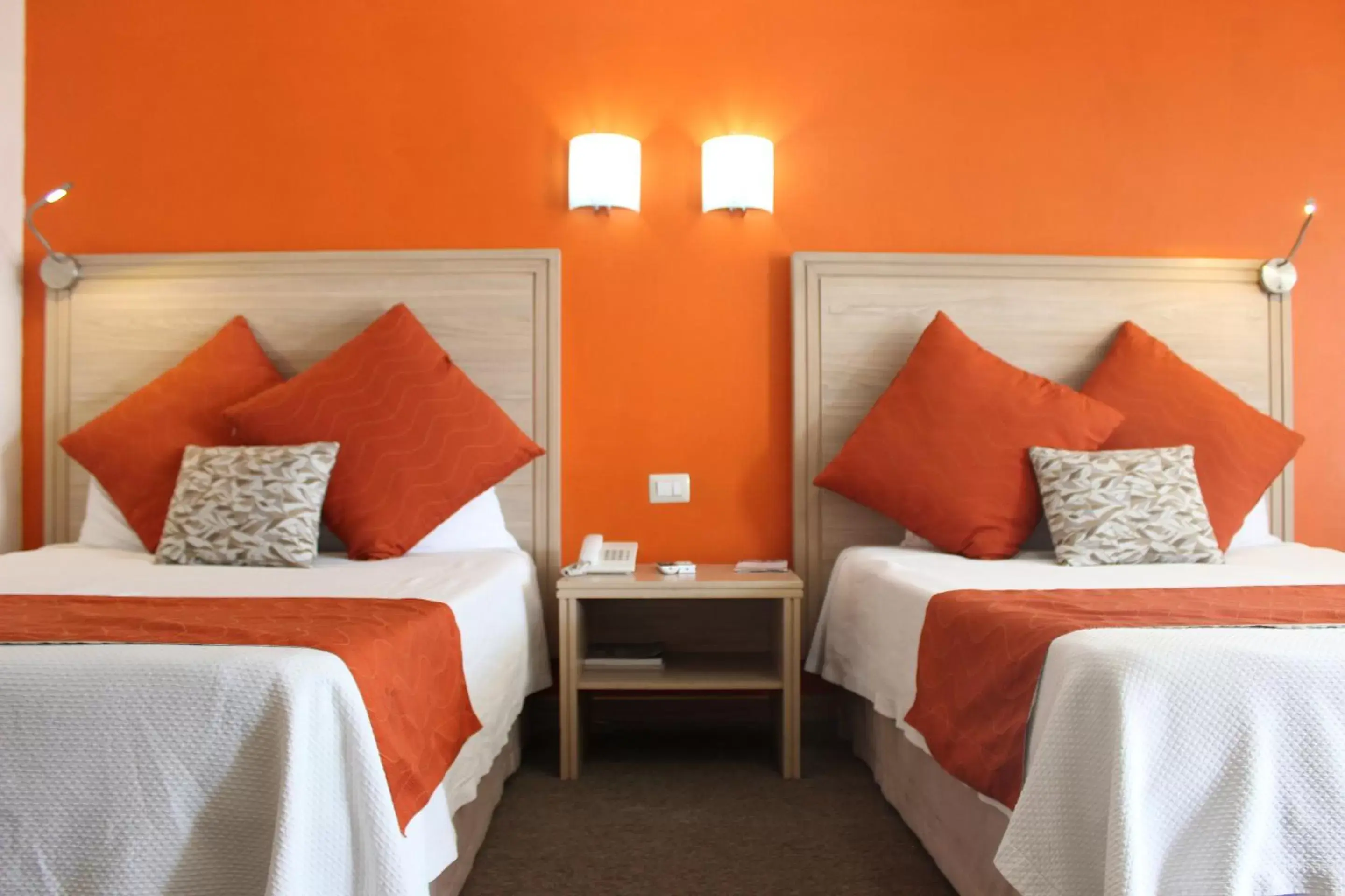 Bedroom, Bed in Hotel Flamingo Irapuato