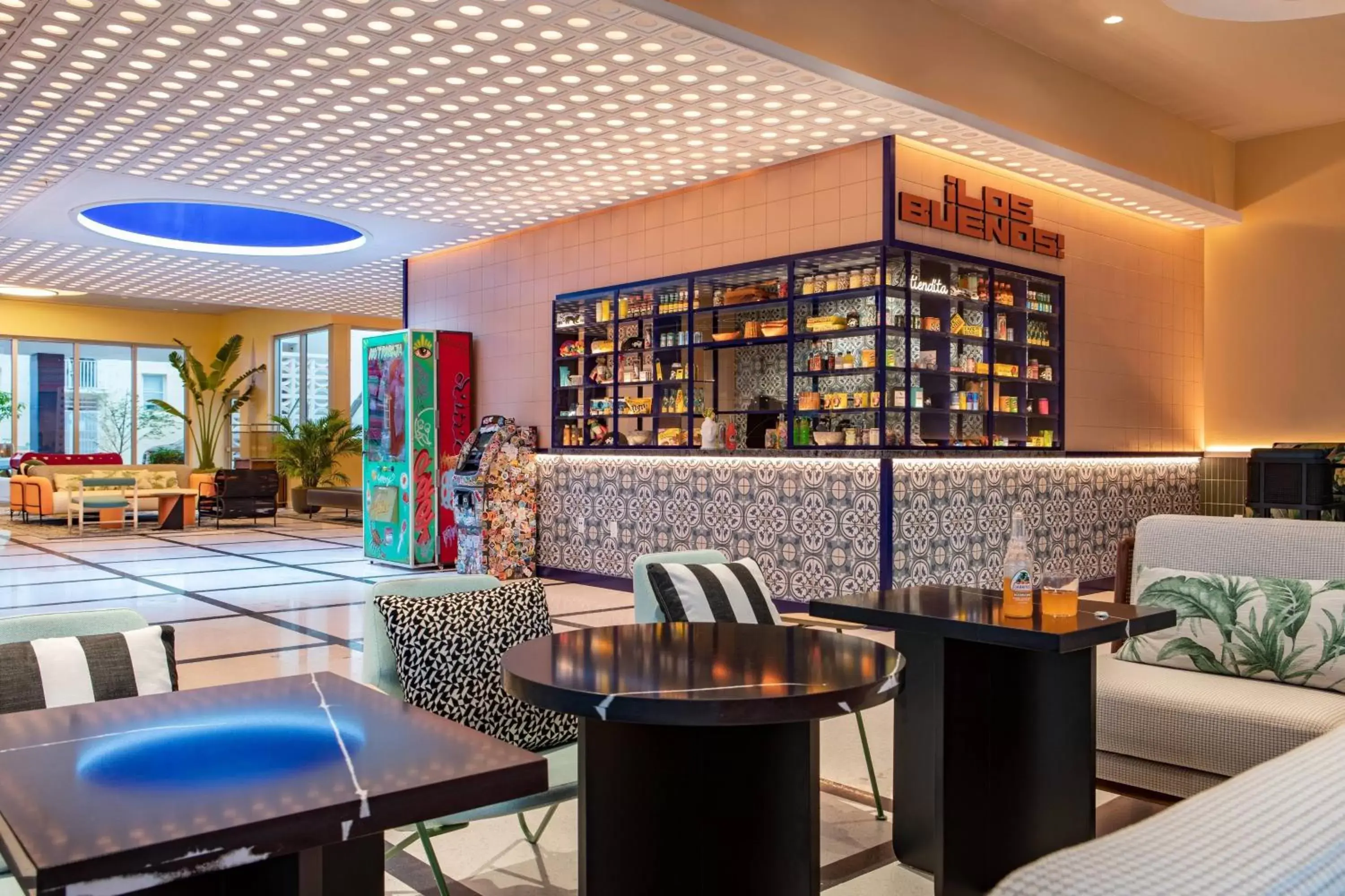 Restaurant/places to eat in Moxy Miami South Beach