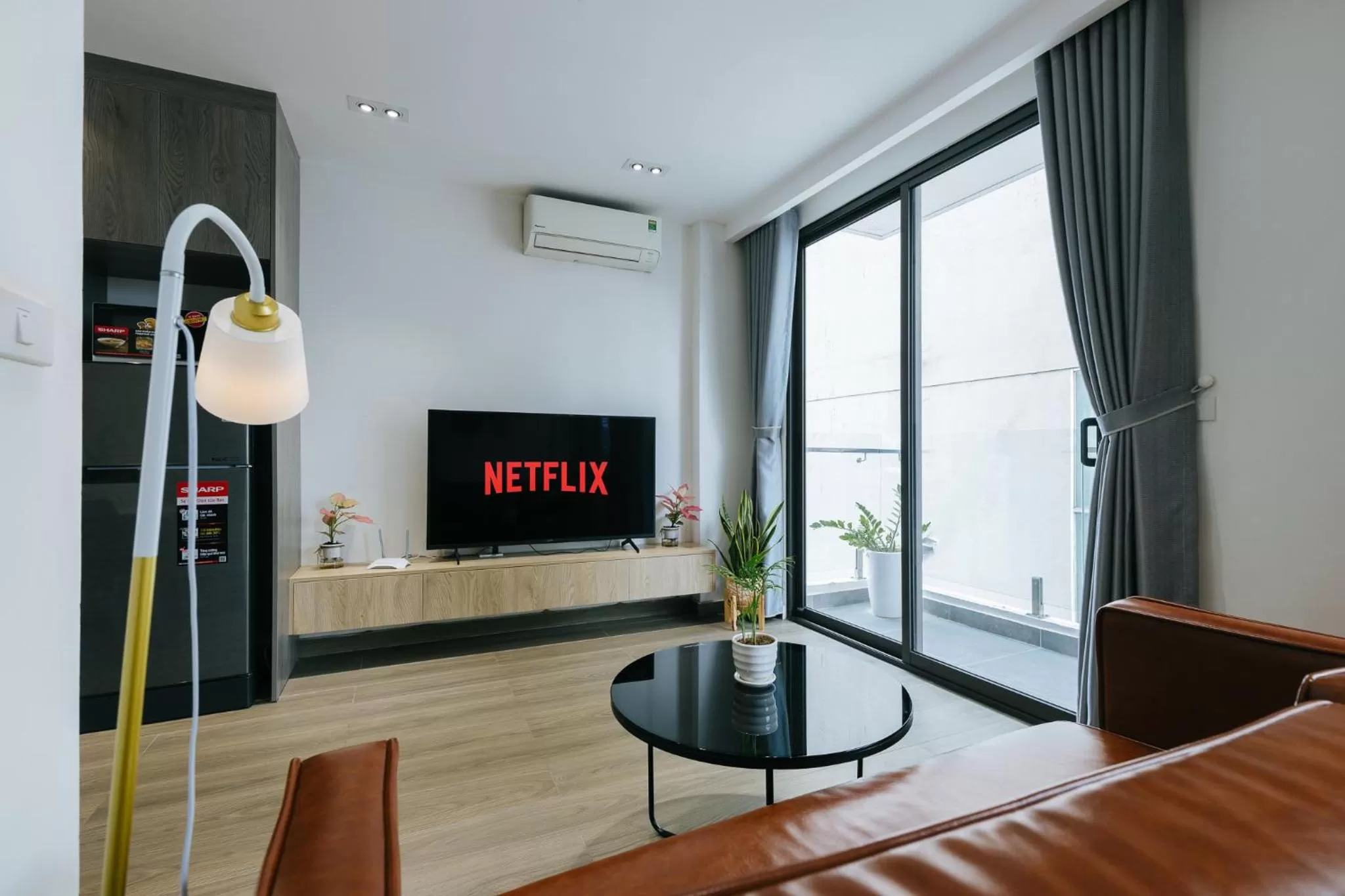 TV and multimedia in LUCK APART 8 - Hanoi Westlake Balcony Studio