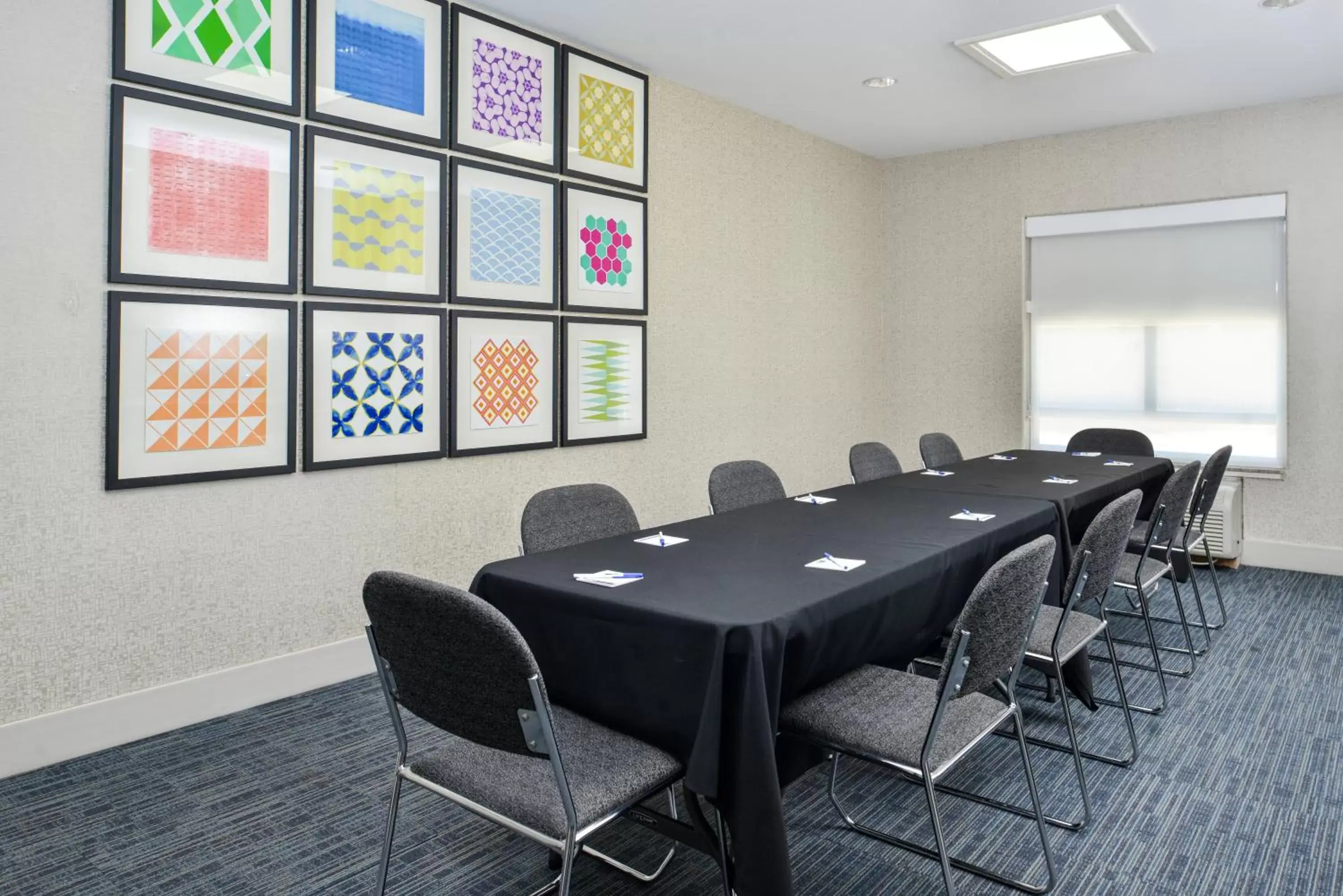 Meeting/conference room in Holiday Inn Express Hotel & Suites San Antonio NW-Medical Area, an IHG Hotel