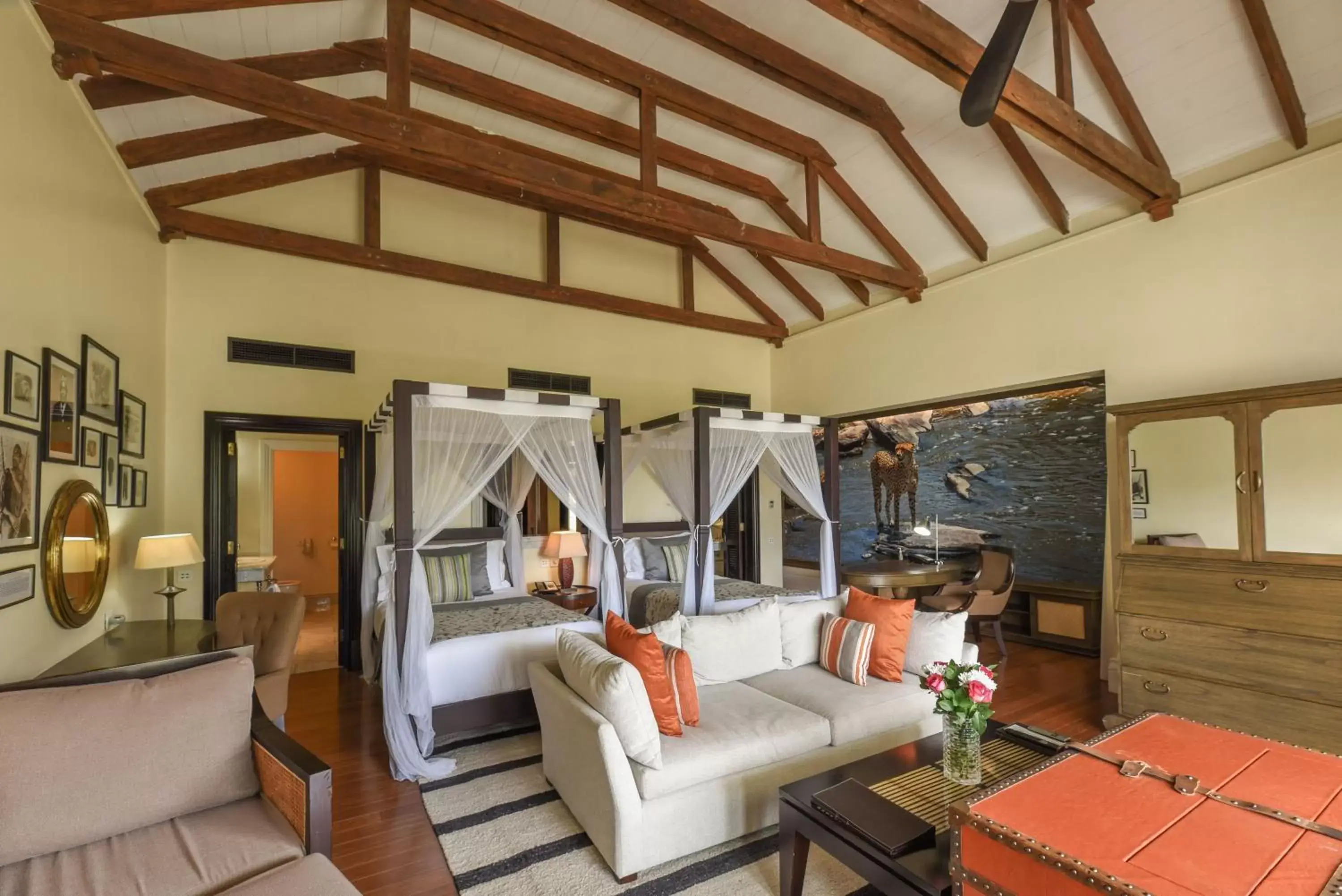 Bed in Hemingways Nairobi