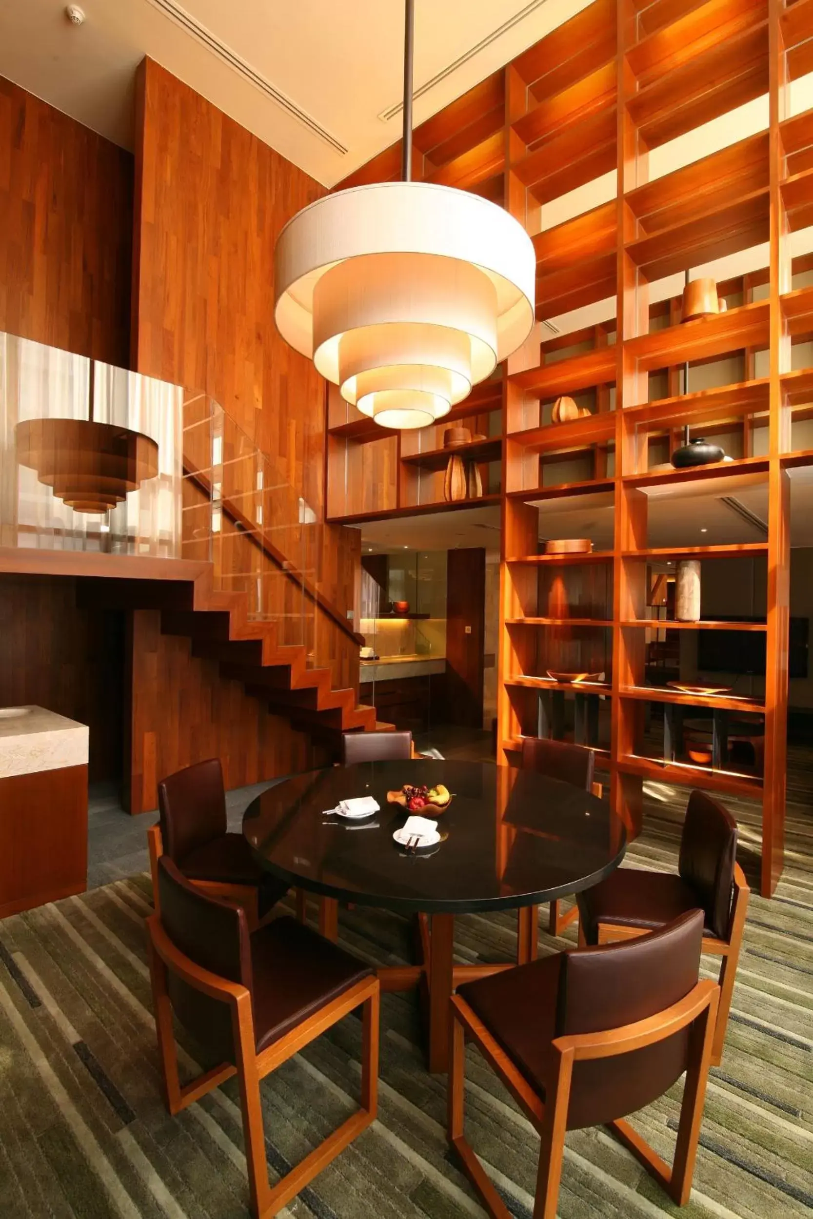 Dining area, Lounge/Bar in Hansar Bangkok - SHA Extra Plus