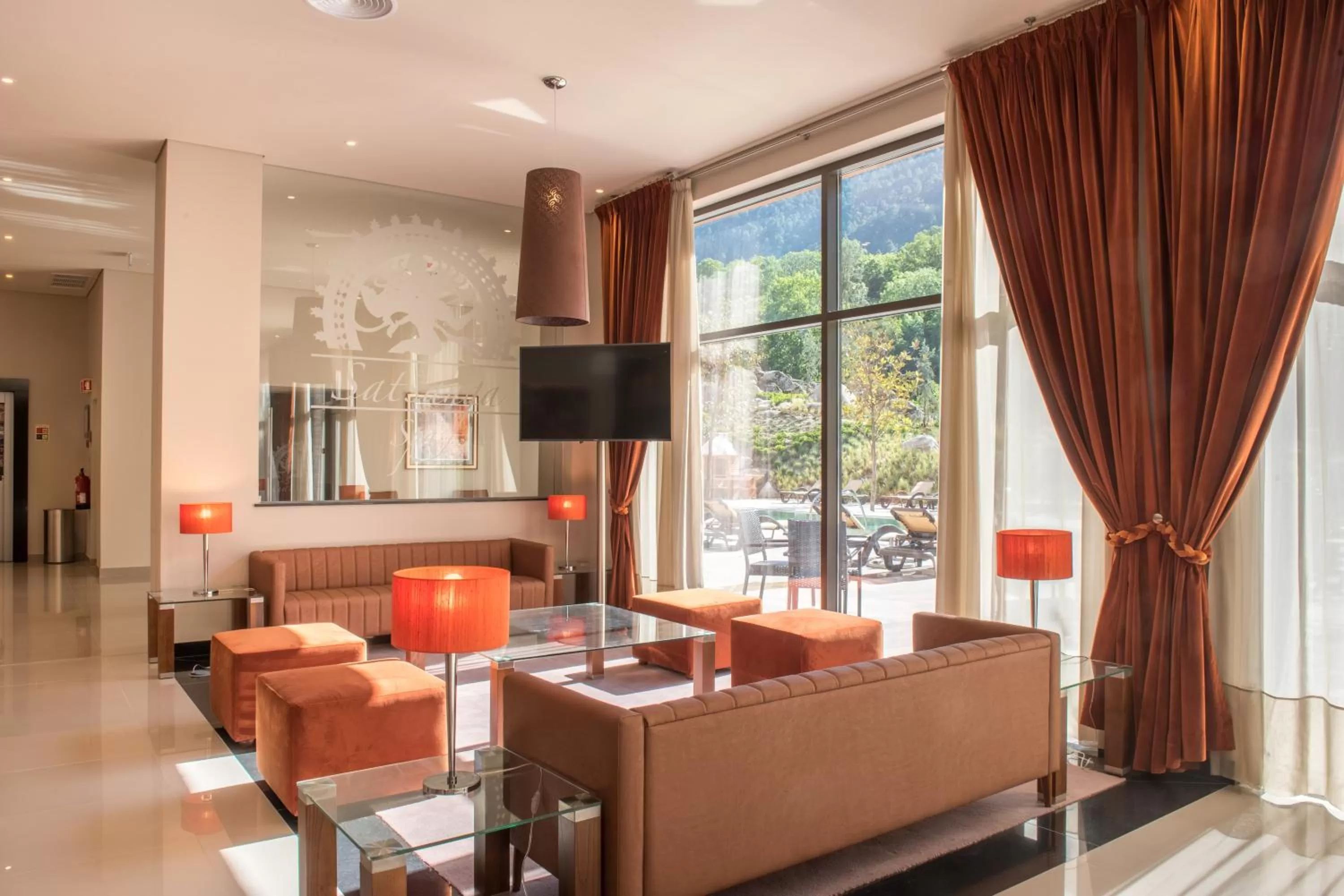 Lobby or reception in Vila Galé Collection Serra da Estrela