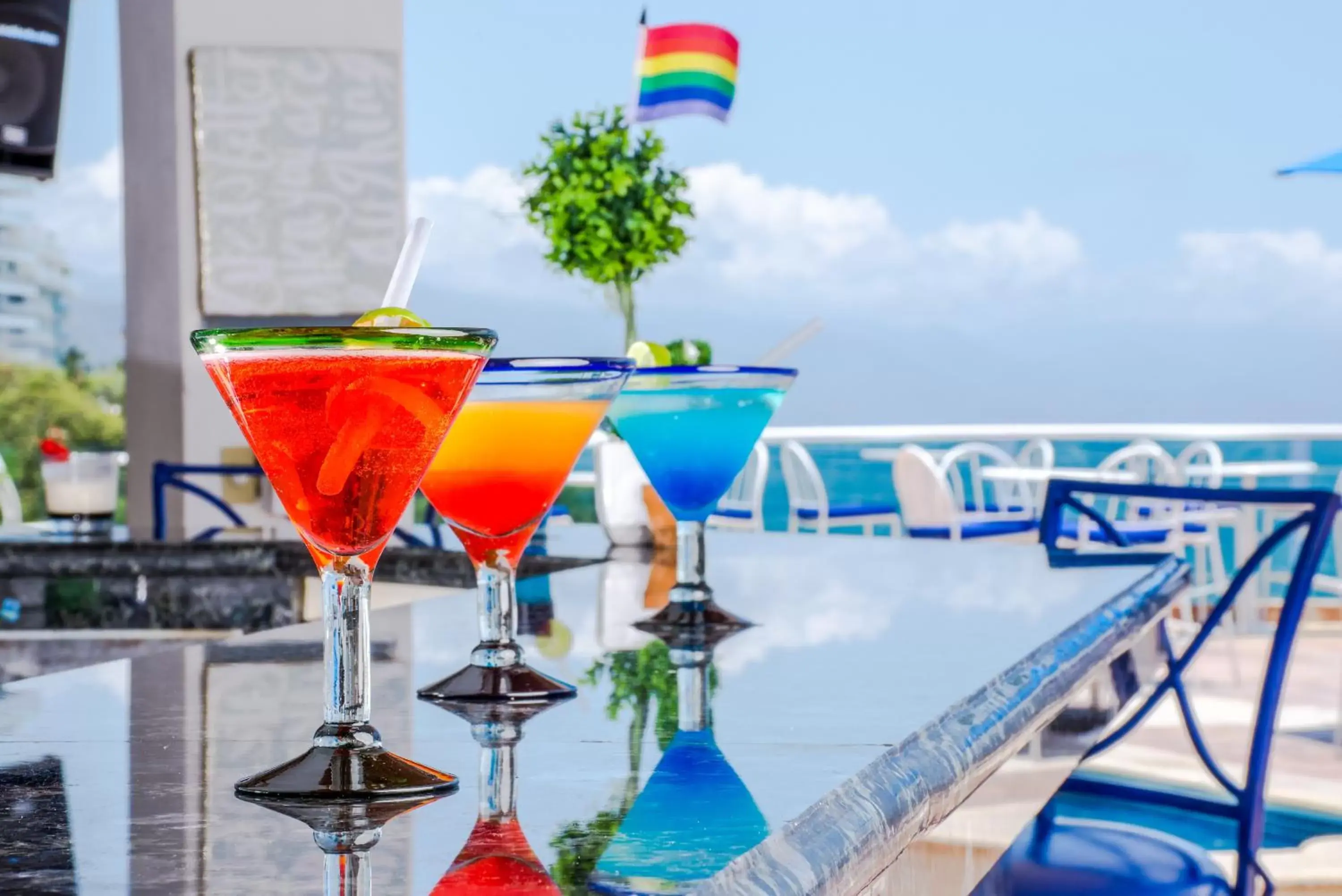 Alcoholic drinks in Blue Chairs Resort by the Sea - Adults Only