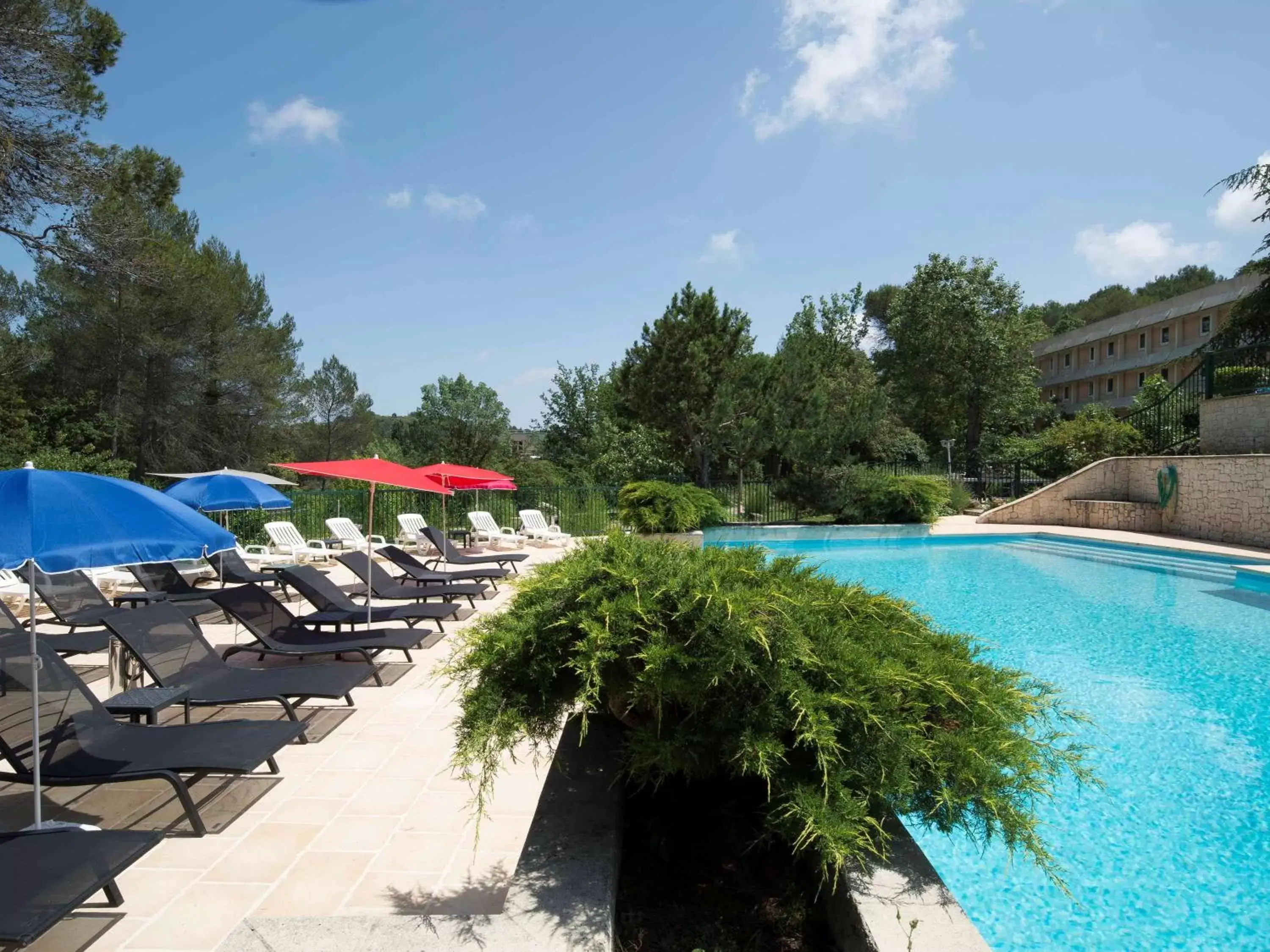 On site, Swimming Pool in ibis Antibes Sophia-Antipolis