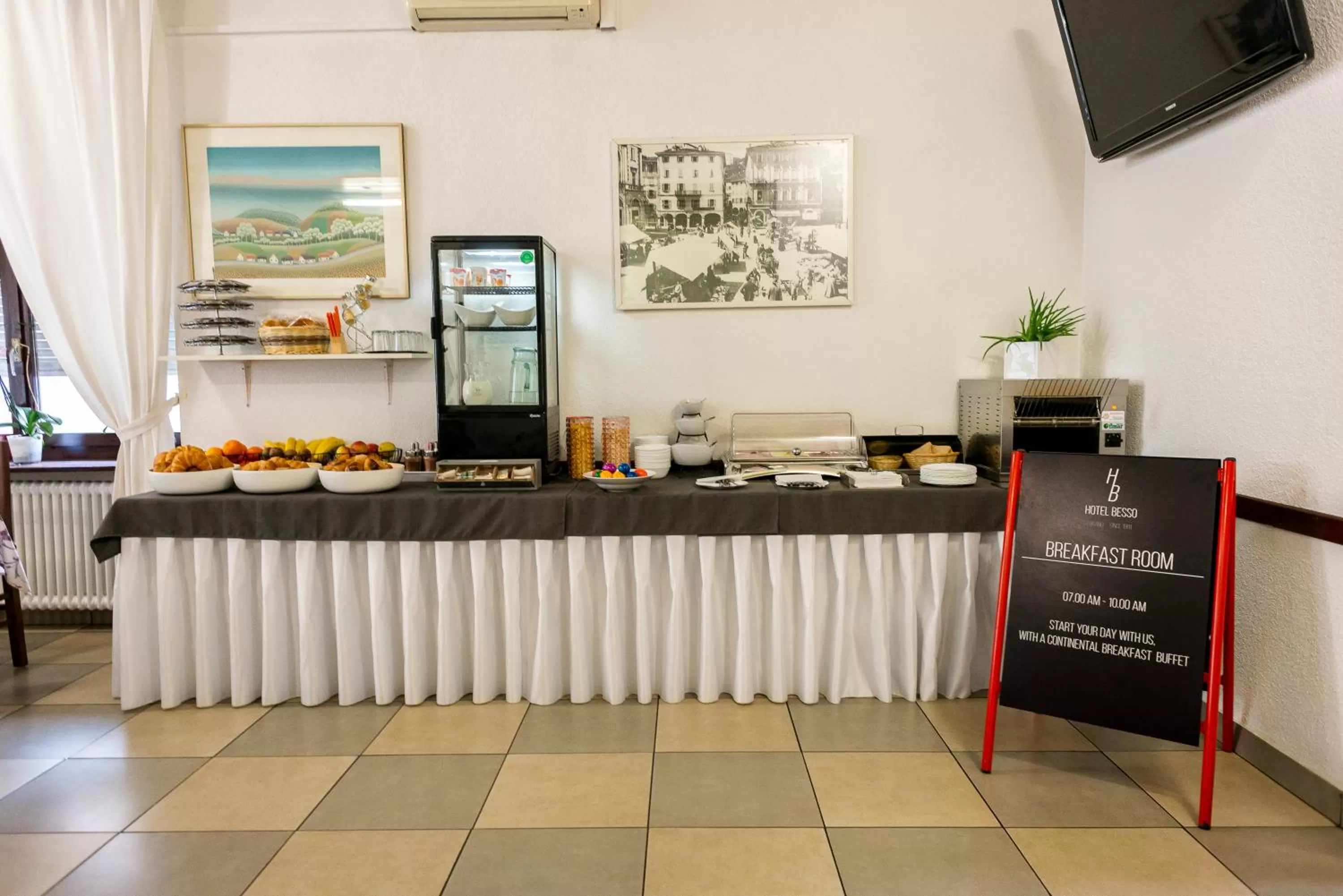 Restaurant/places to eat in HB Lugano Center