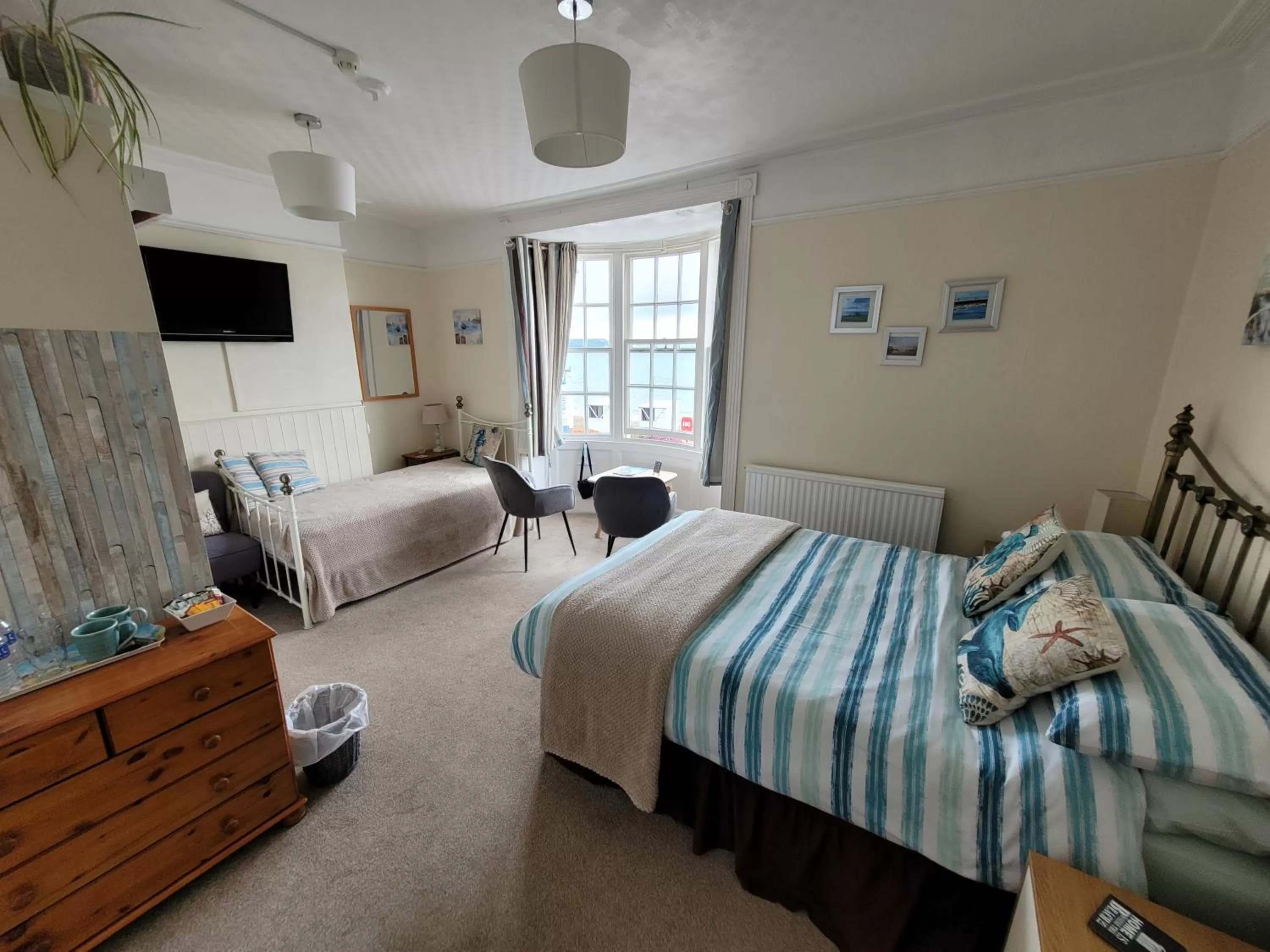 Bed in Lyndale Guest House