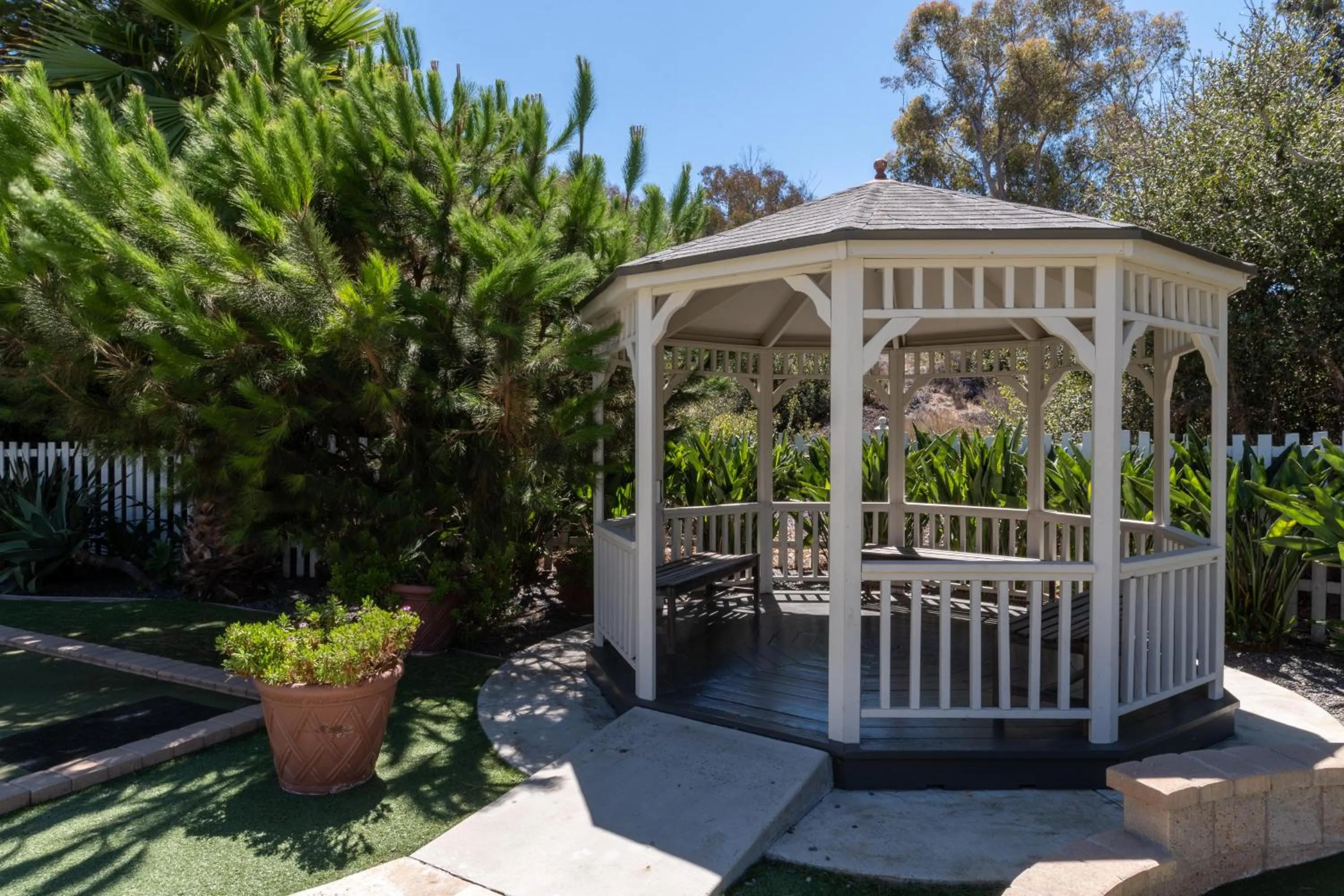 Garden in San Clemente Inn