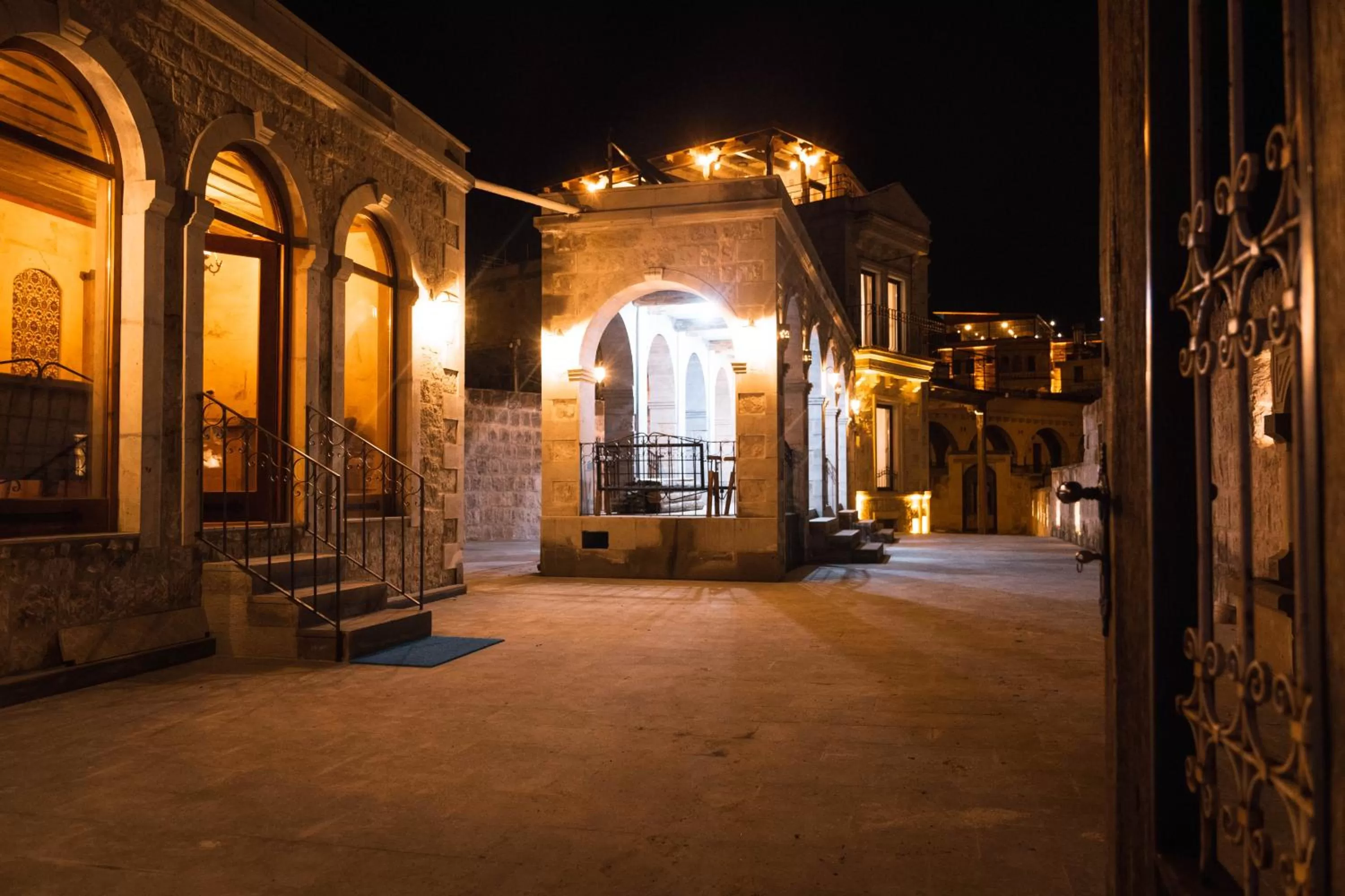 Facade/entrance in Sapphire Stone House
