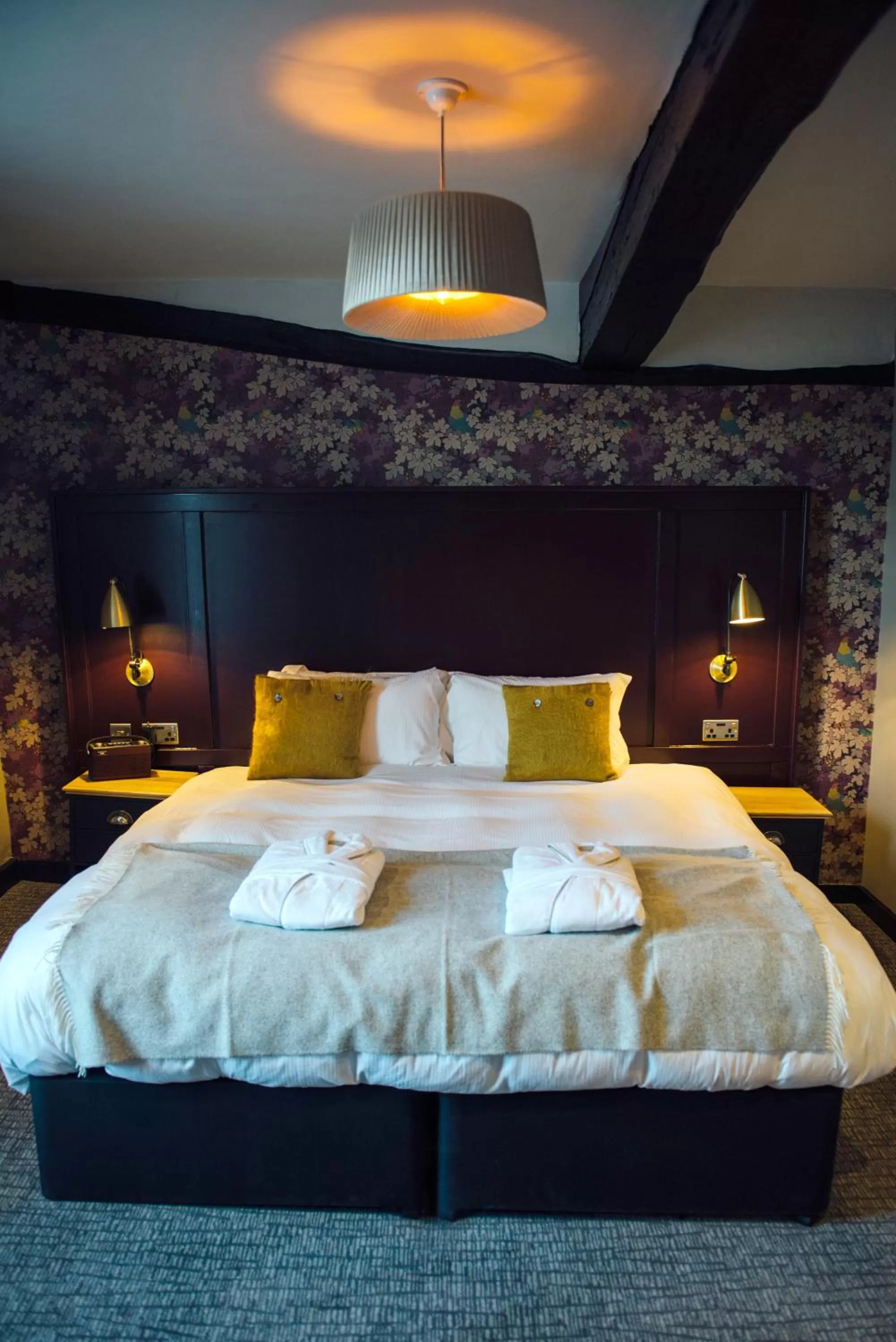 Twin Room in The White Hart