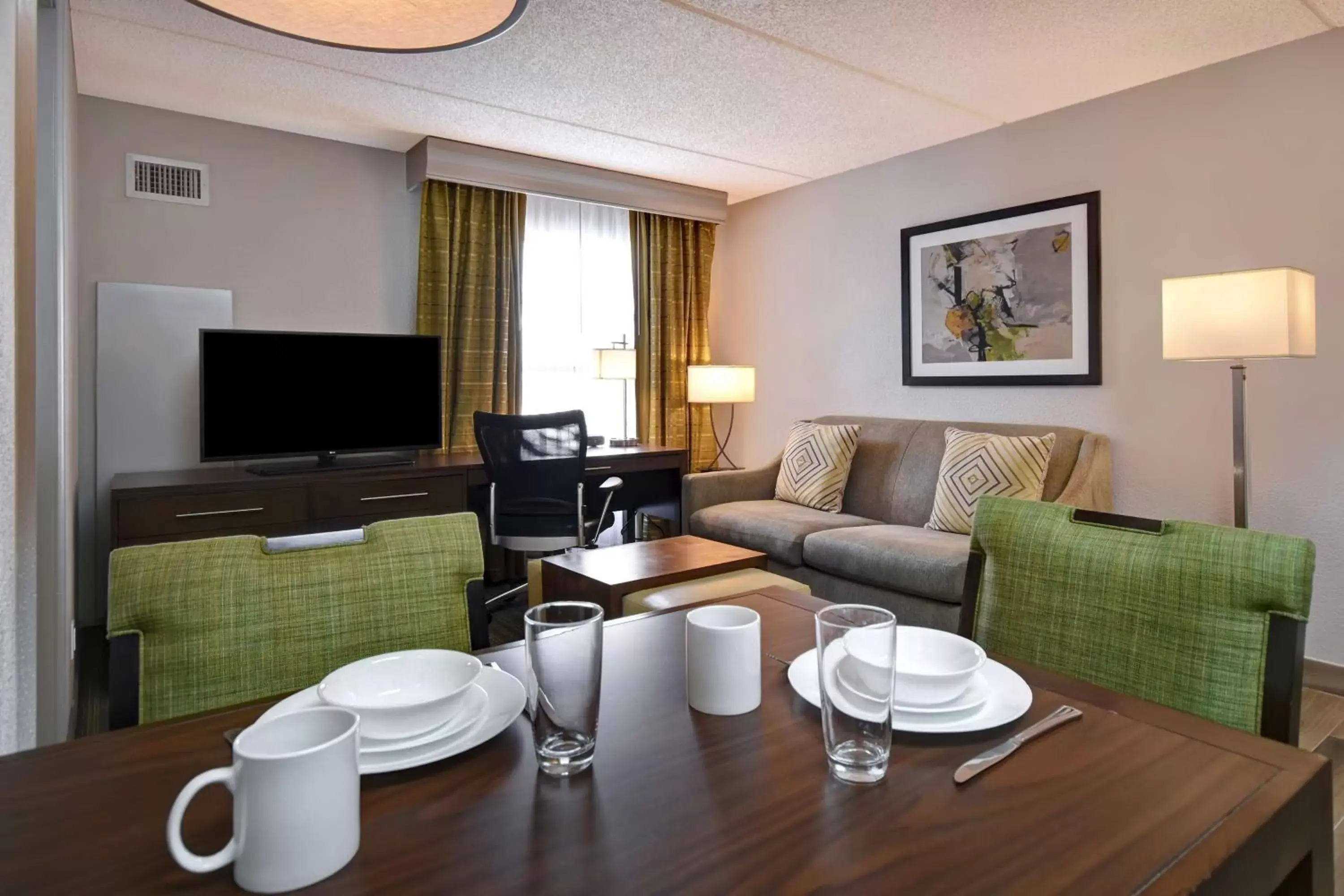 Living room, Seating Area in Homewood Suites by Hilton Philadelphia-Great Valley