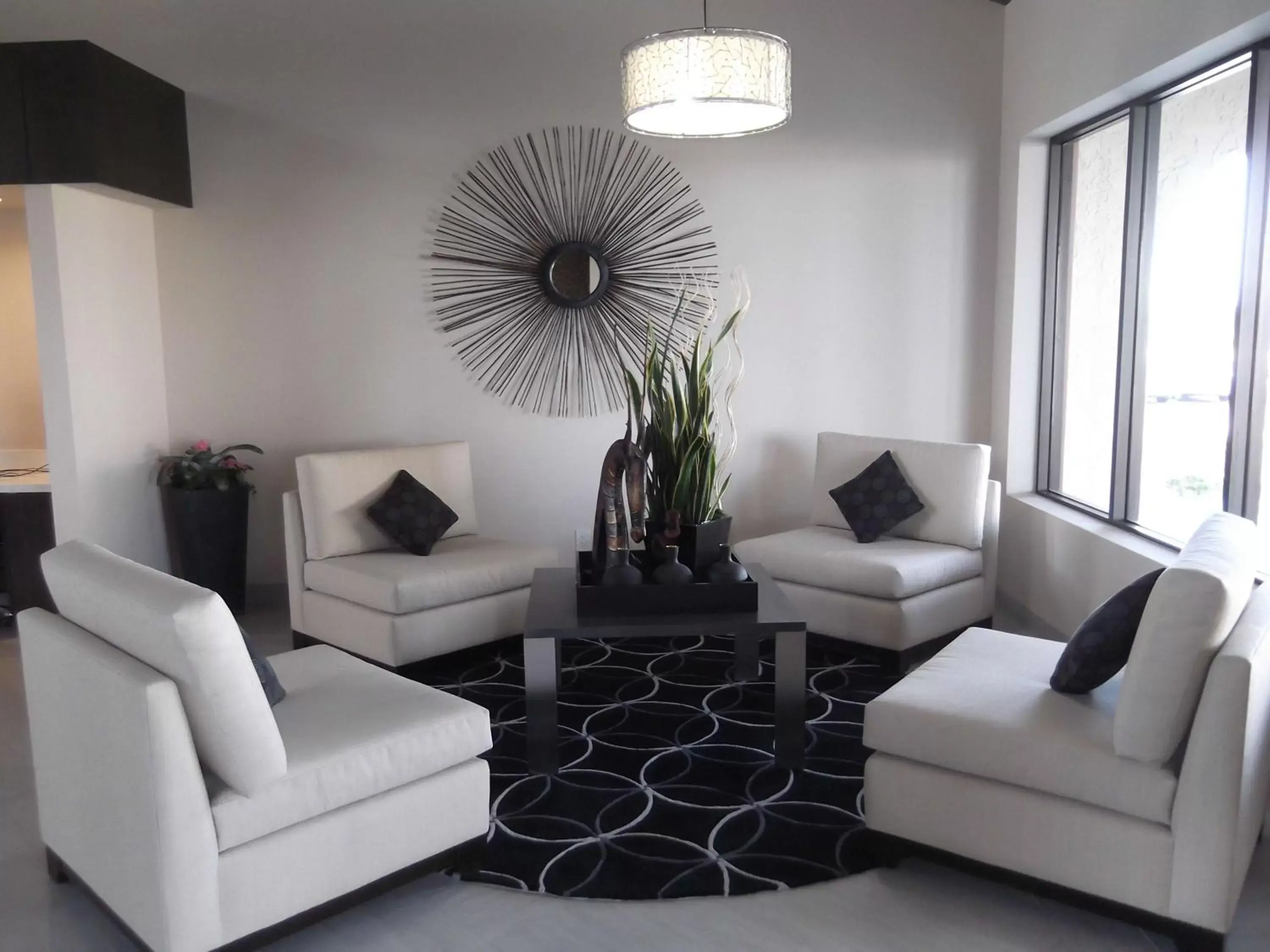 Lobby or reception, Seating Area in DoubleTree Suites by Hilton Tucson Airport