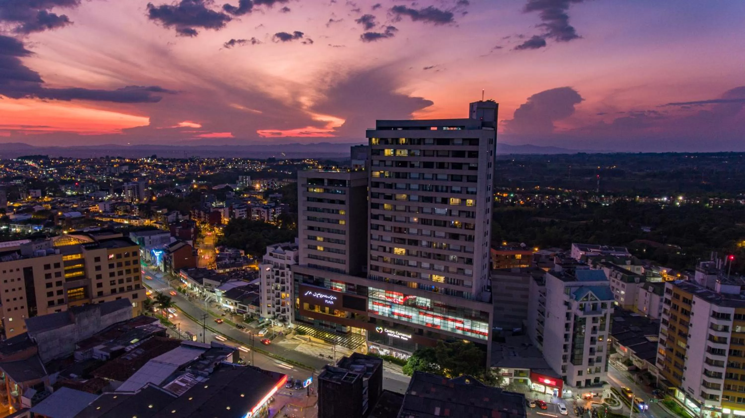 Property building in Hotel Mocawa Plaza Armenia