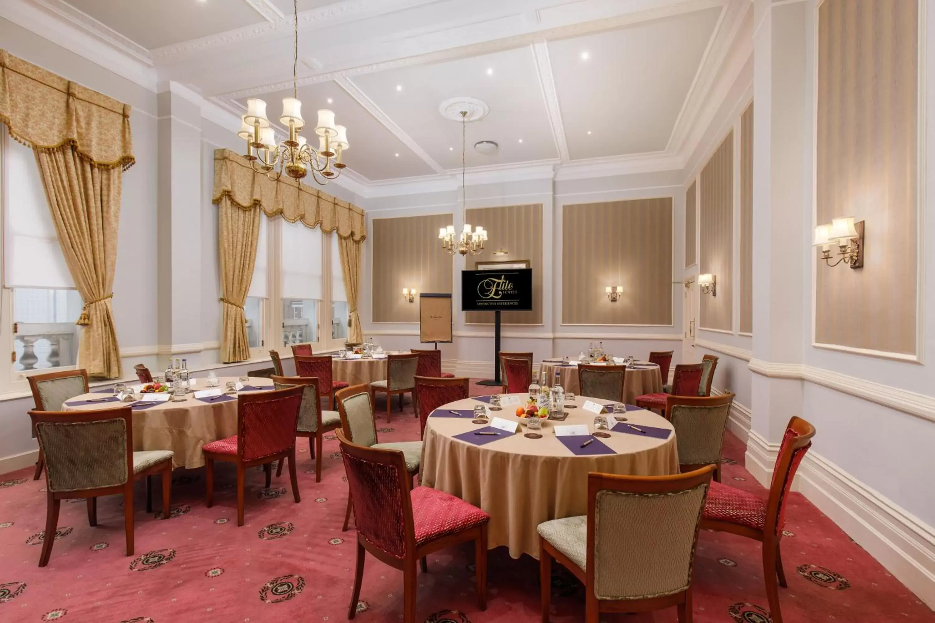 Meeting/conference room, Restaurant/Places to Eat in The Grand Hotel