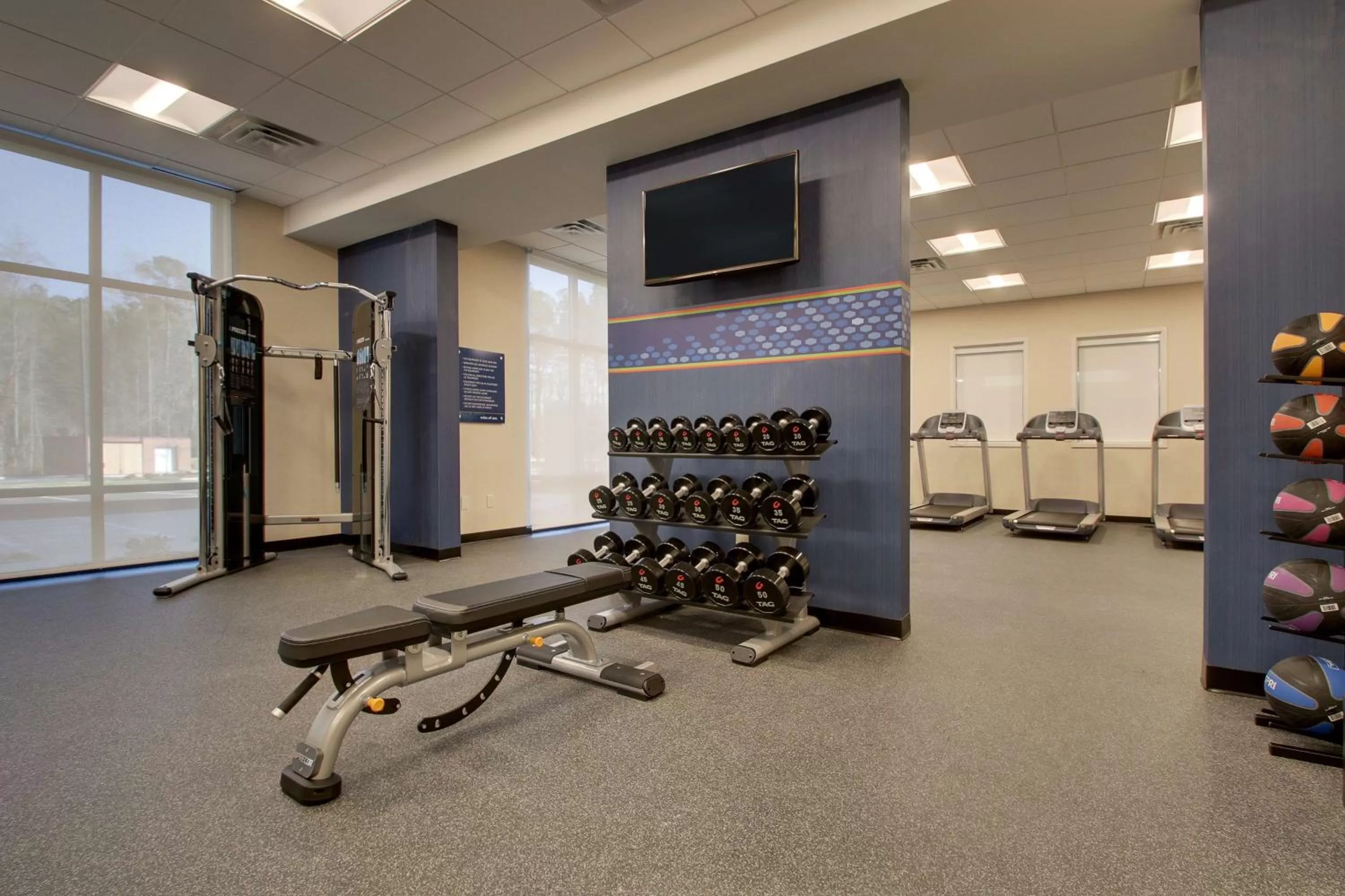 Fitness centre/facilities in Hampton Inn & Suites By Hilton Knightdale Raleigh