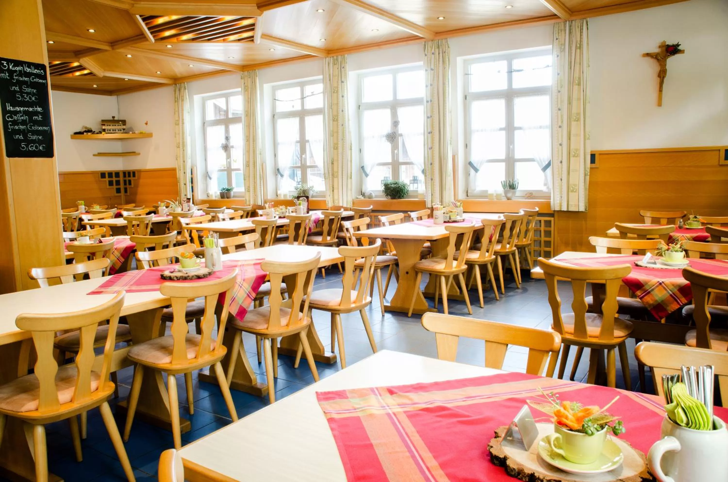 Restaurant/places to eat in Wallfahrts-Gaststätte Heilbrünnl