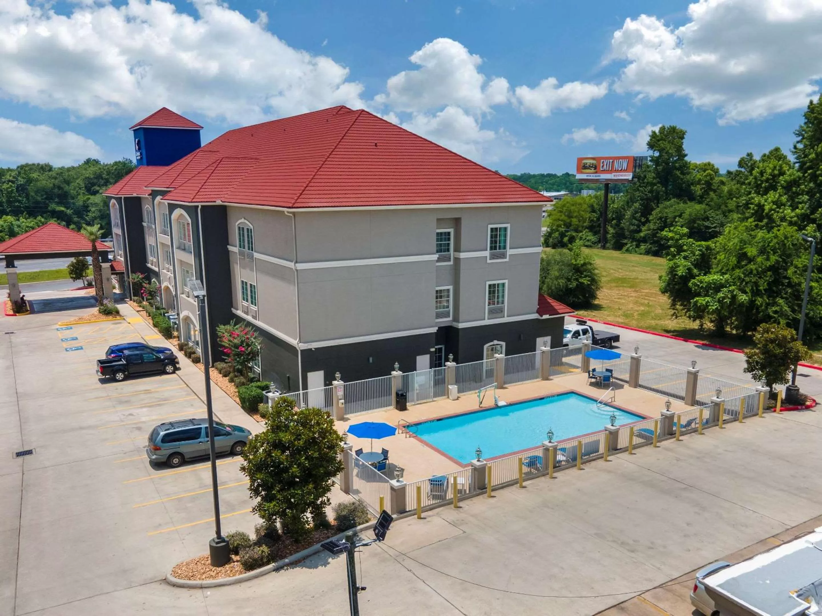 Other in Comfort Inn & Suites Cleveland TX