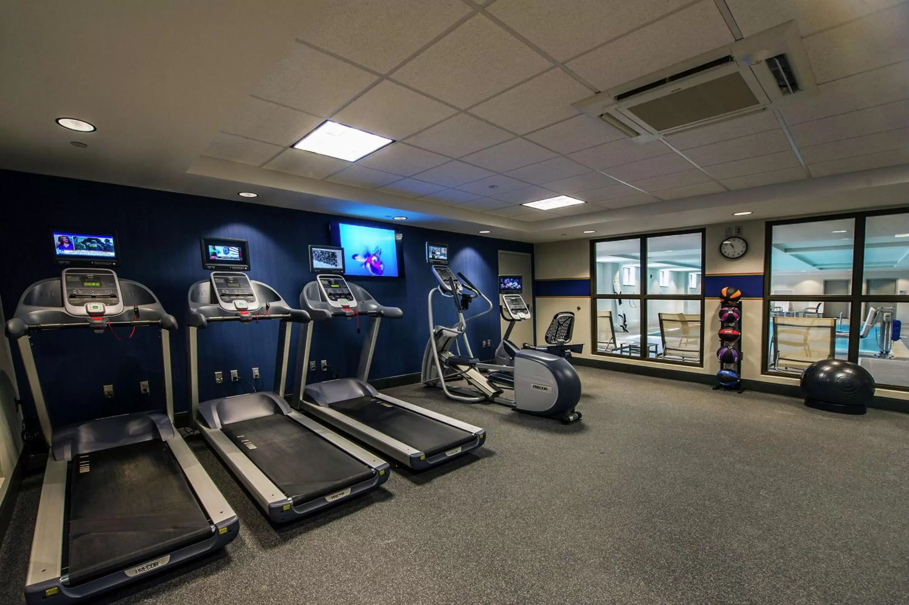 Fitness centre/facilities in Hampton Inn & Suites/Foxborough/Mansfield Fitness centre/facilities in Hampton Inn & Suites/Foxborough/Mansfield