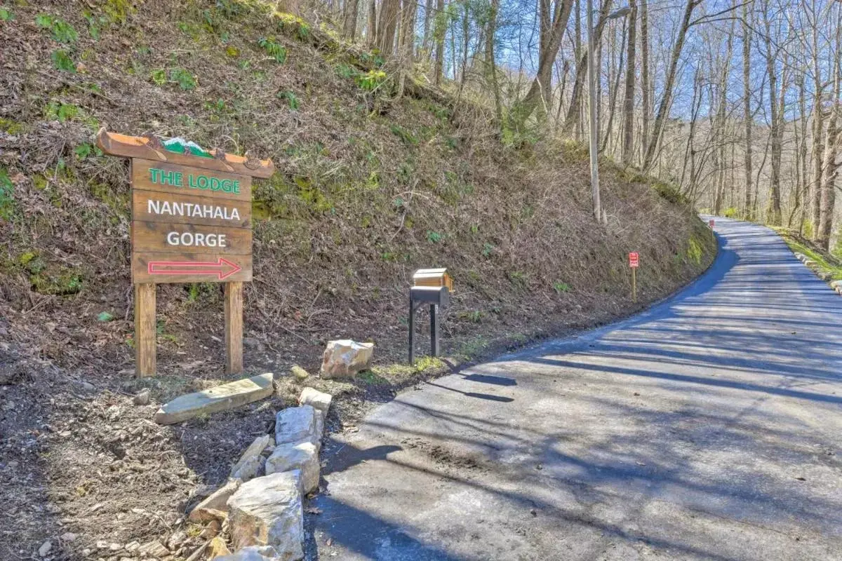 The Lodge Nantahala River