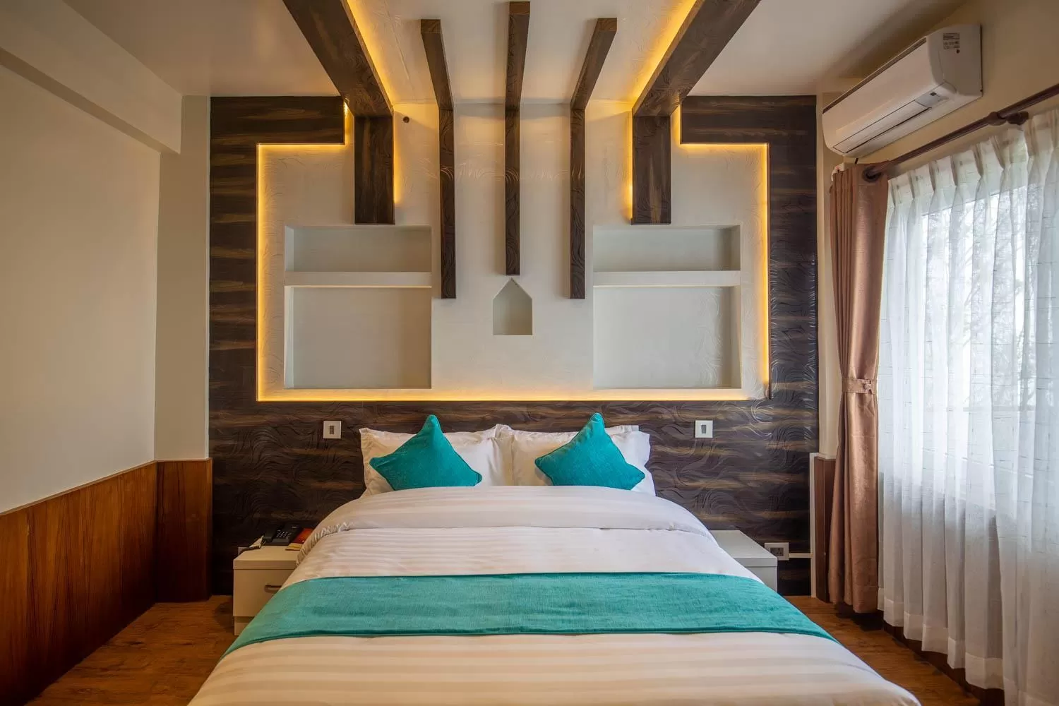 Bed in Hotel Himalayan Glacier